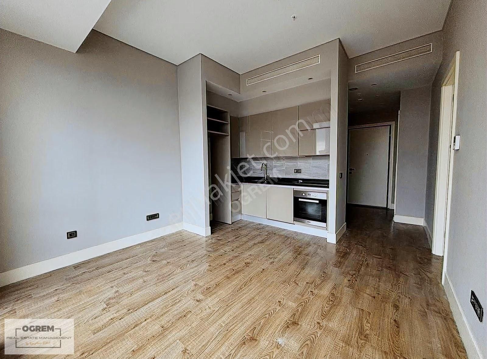 Metropol İstanbul / C Blok Kiralık 1+1 / Deniz Manzaralı - Görsel 8