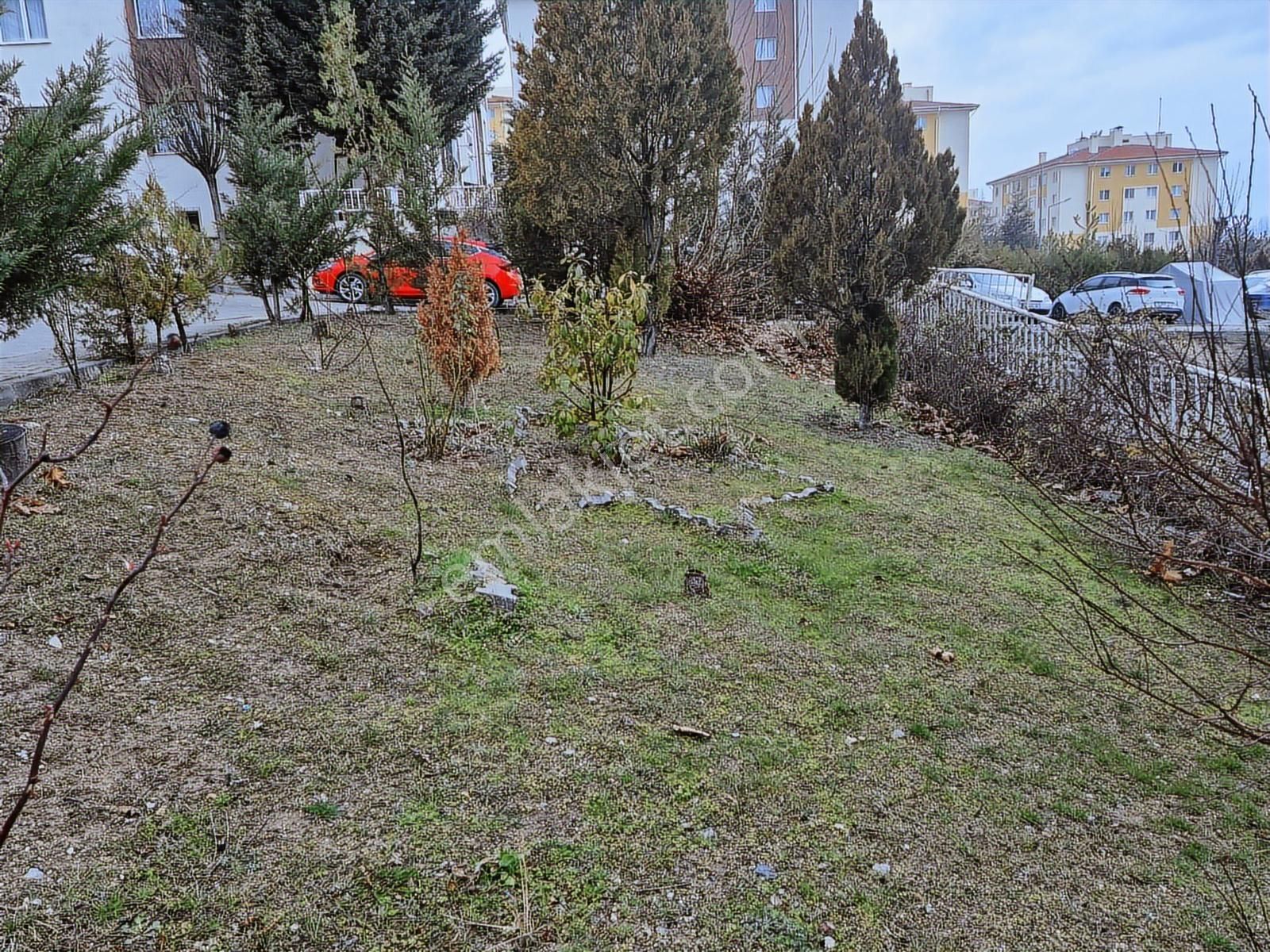 Ank Gölbaşı Toki Konutları 4.katta 132 M2 Satılık 3+1 Daire - Görsel 16