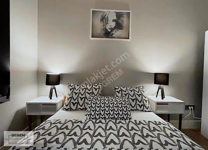 Ataşehir Metropol İstanbul C Blok Eşyalı Büyük Stüdyo Satılık - Görsel 3