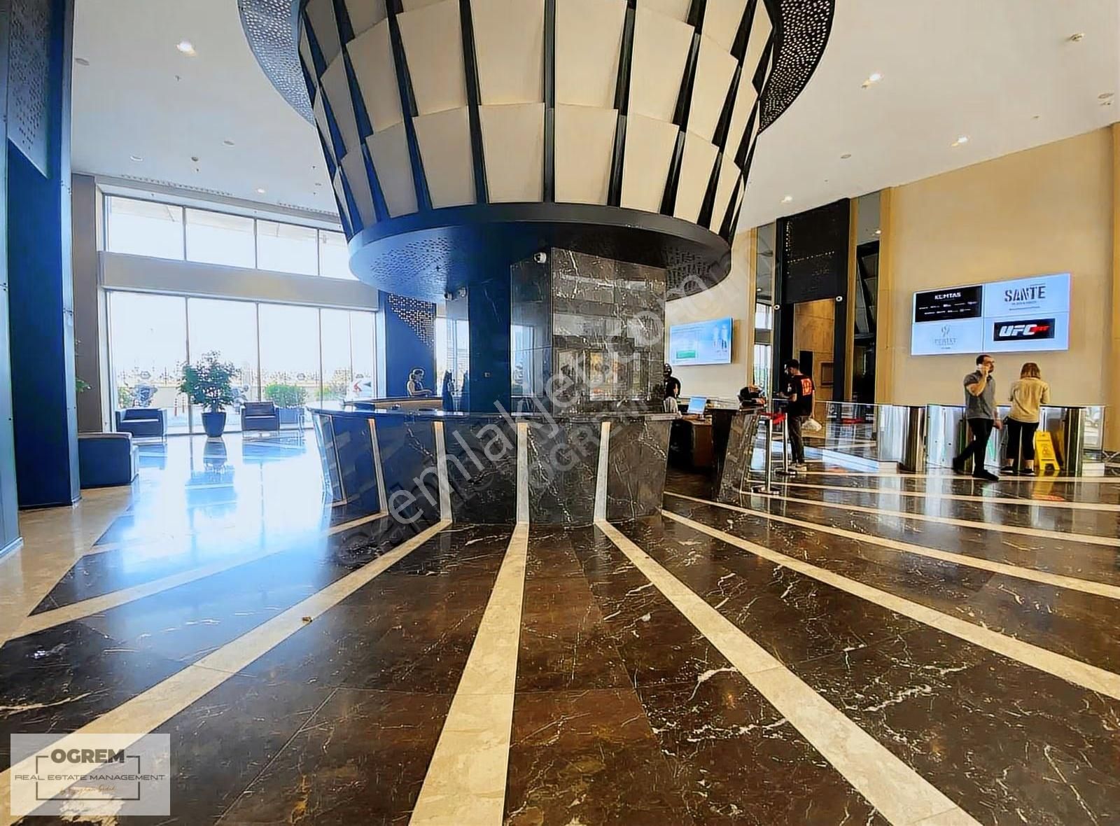 Ataşehir Metropol İstanbul C Blok Eşyalı Büyük Stüdyo Satılık - Görsel 9