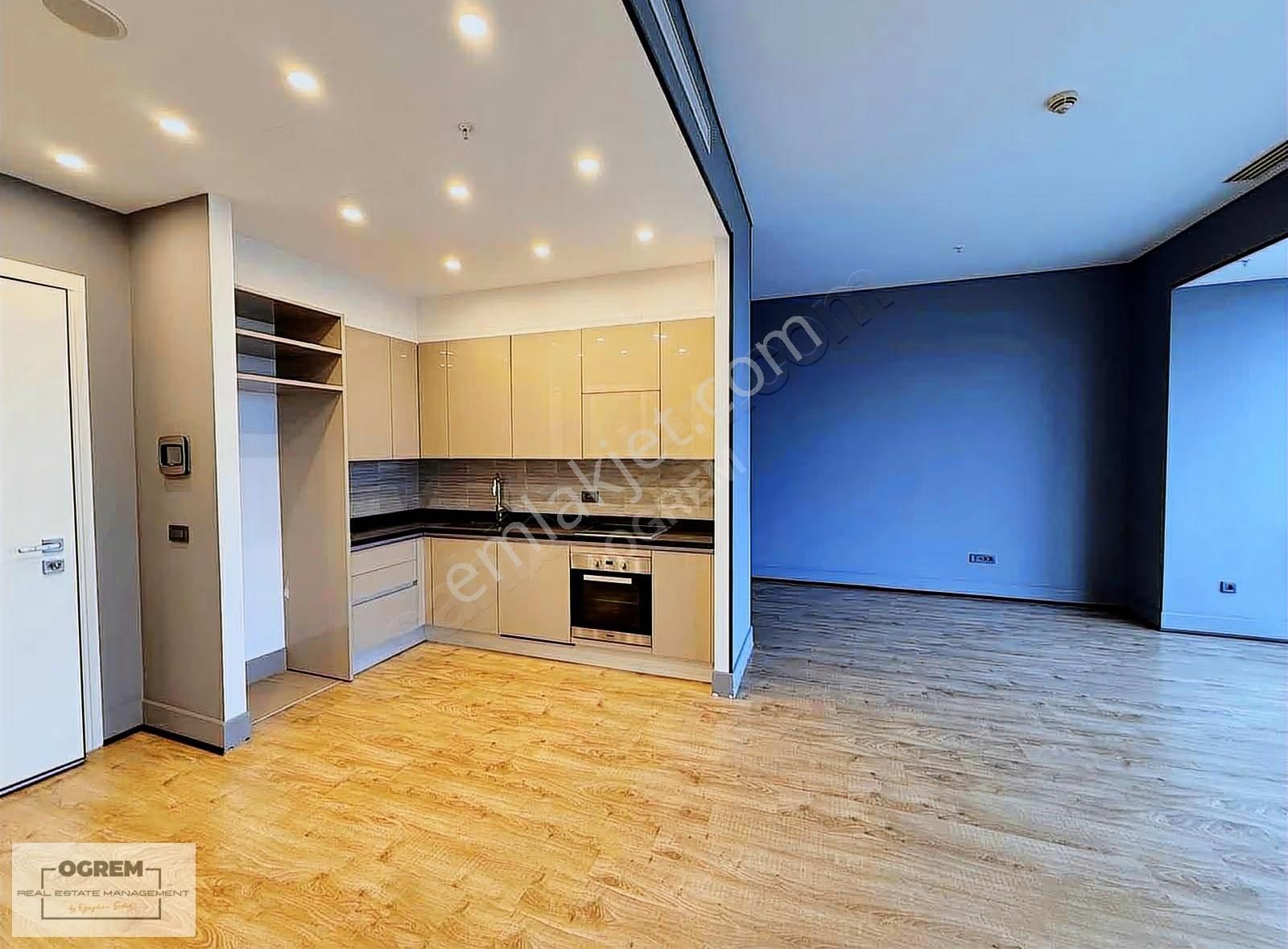 Ataşehir Metropol İstanbul B Blok Geniş 1+1 Kiralık Ofis - Görsel 4