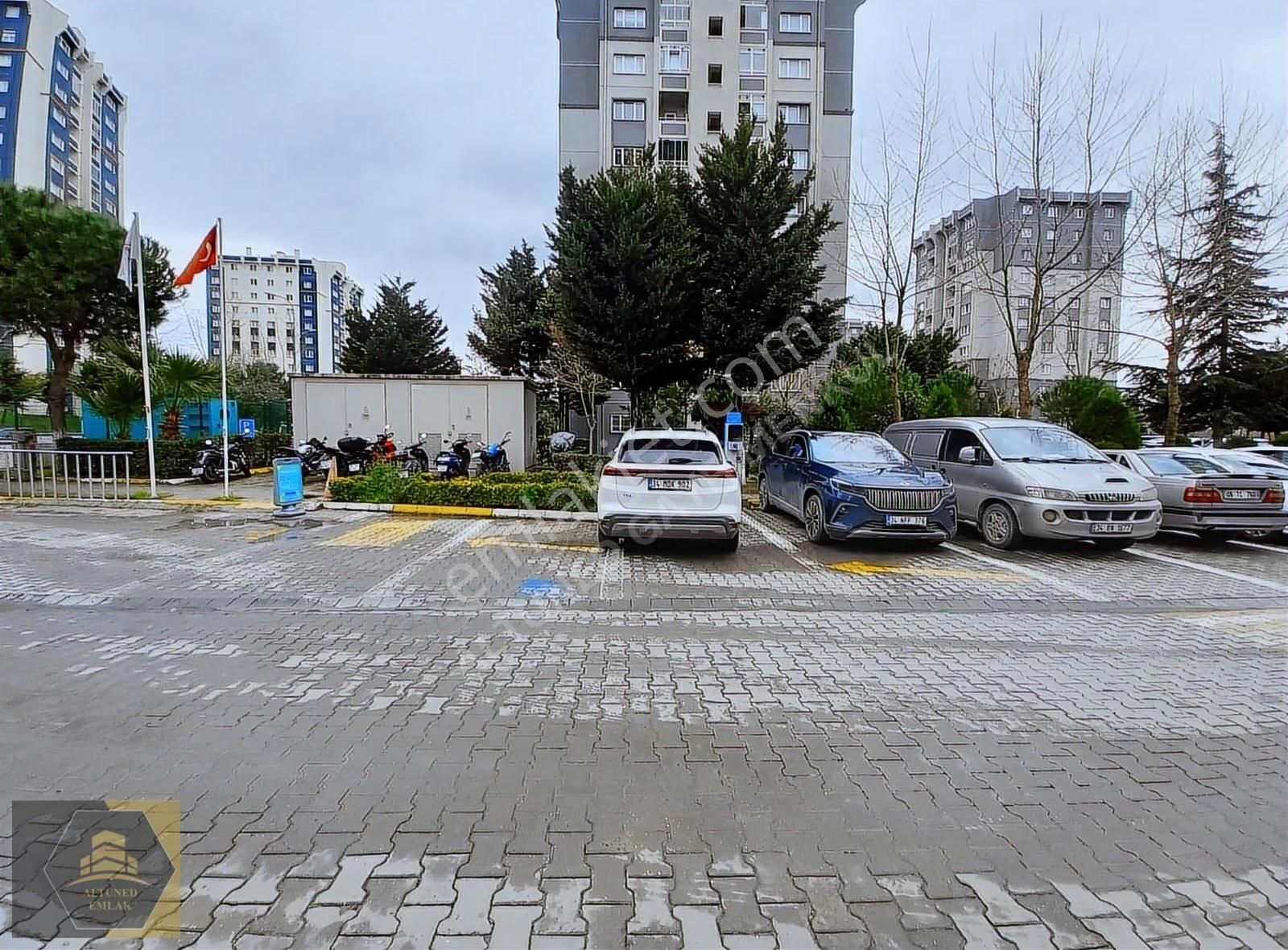 Atakent Menekşe 2 'full Tadilatlı Satılık 3+1 Daire (110m² Net) - Görsel 4
