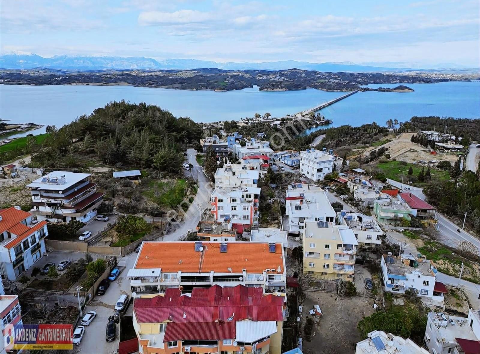 Yatay Mimari Göl Manzaralı Dubleks 2+1 Teraslı Satılık Daire