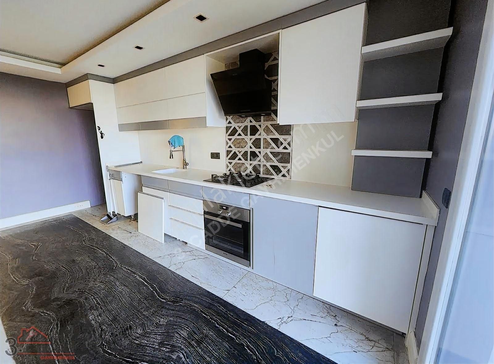 Bahçeşehir Sofa (boş) Gölet Manzaralı Full Tadilatlı 5+1 Daire - Görsel 21