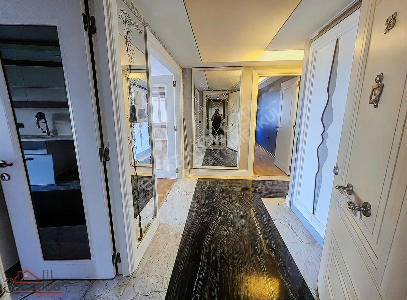 Bahçeşehir Sofa (boş) Gölet Manzaralı Full Tadilatlı 5+1 Daire - Görsel 15