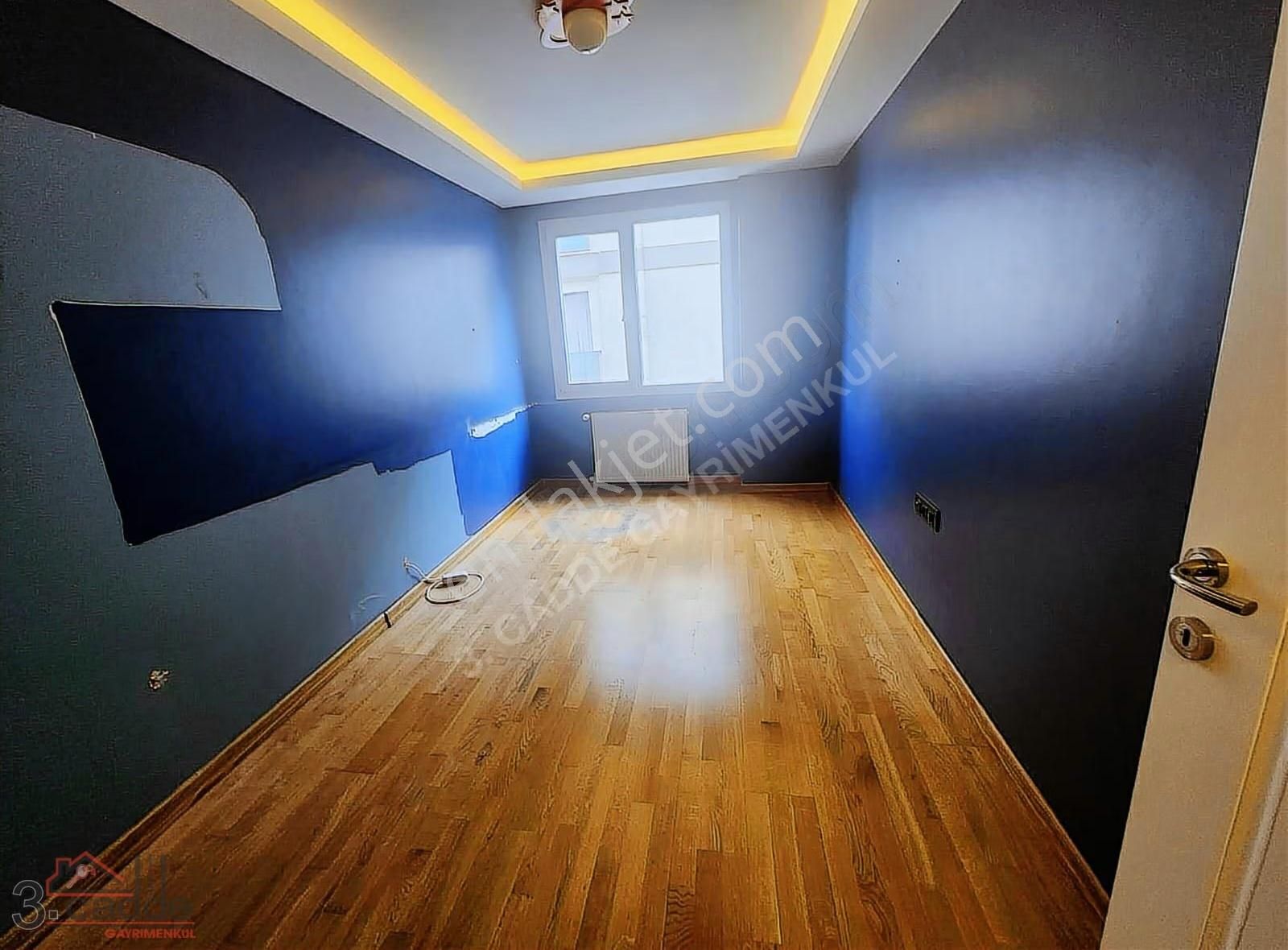 Bahçeşehir Sofa (boş) Gölet Manzaralı Full Tadilatlı 5+1 Daire - Görsel 5