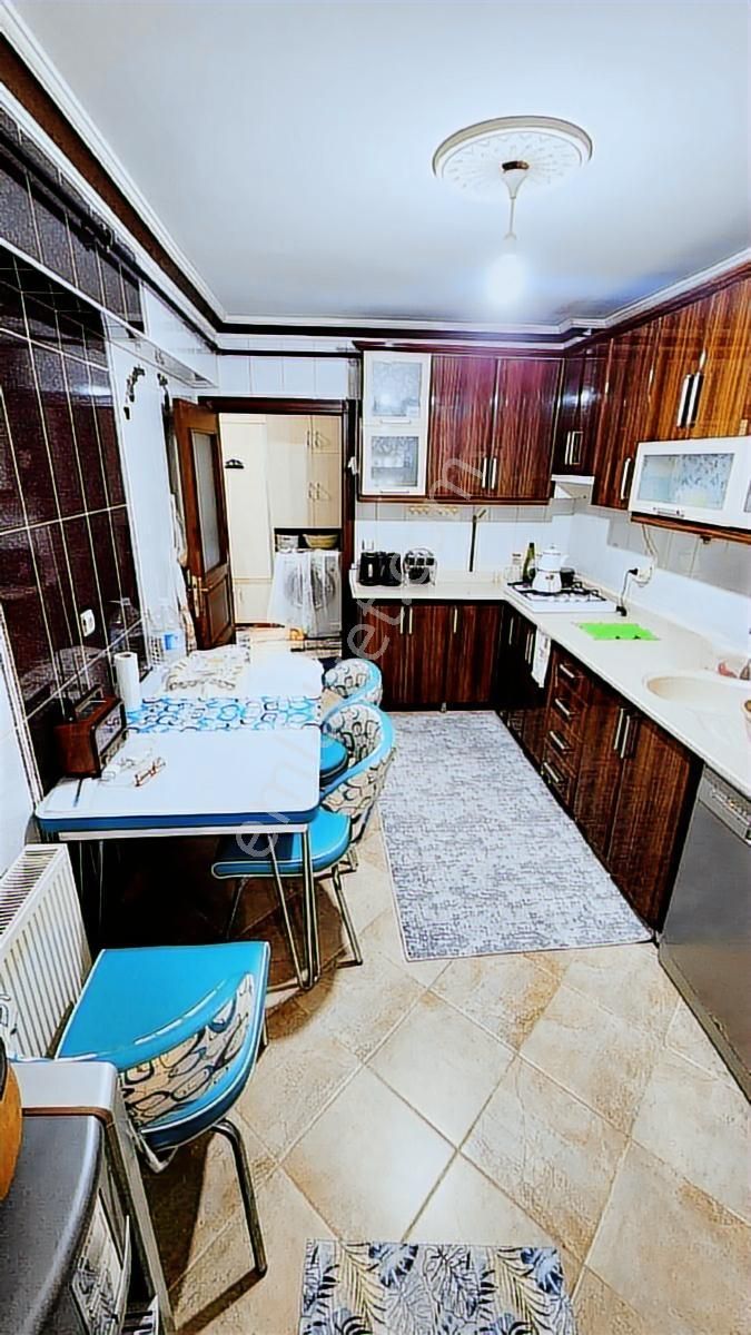 Kök Tapu 130m2 1.kat Konumunda Yüksek Giriş. - Görsel 3