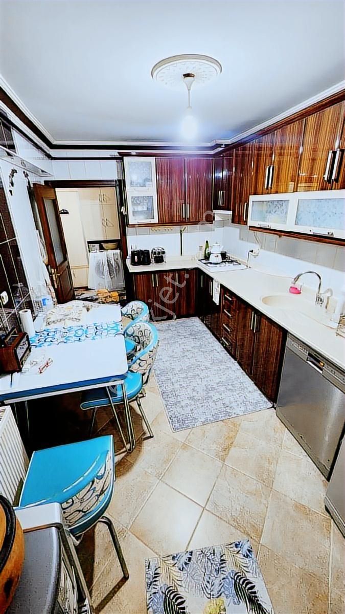 Kök Tapu 130m2 1.kat Konumunda Yüksek Giriş. - Görsel 5