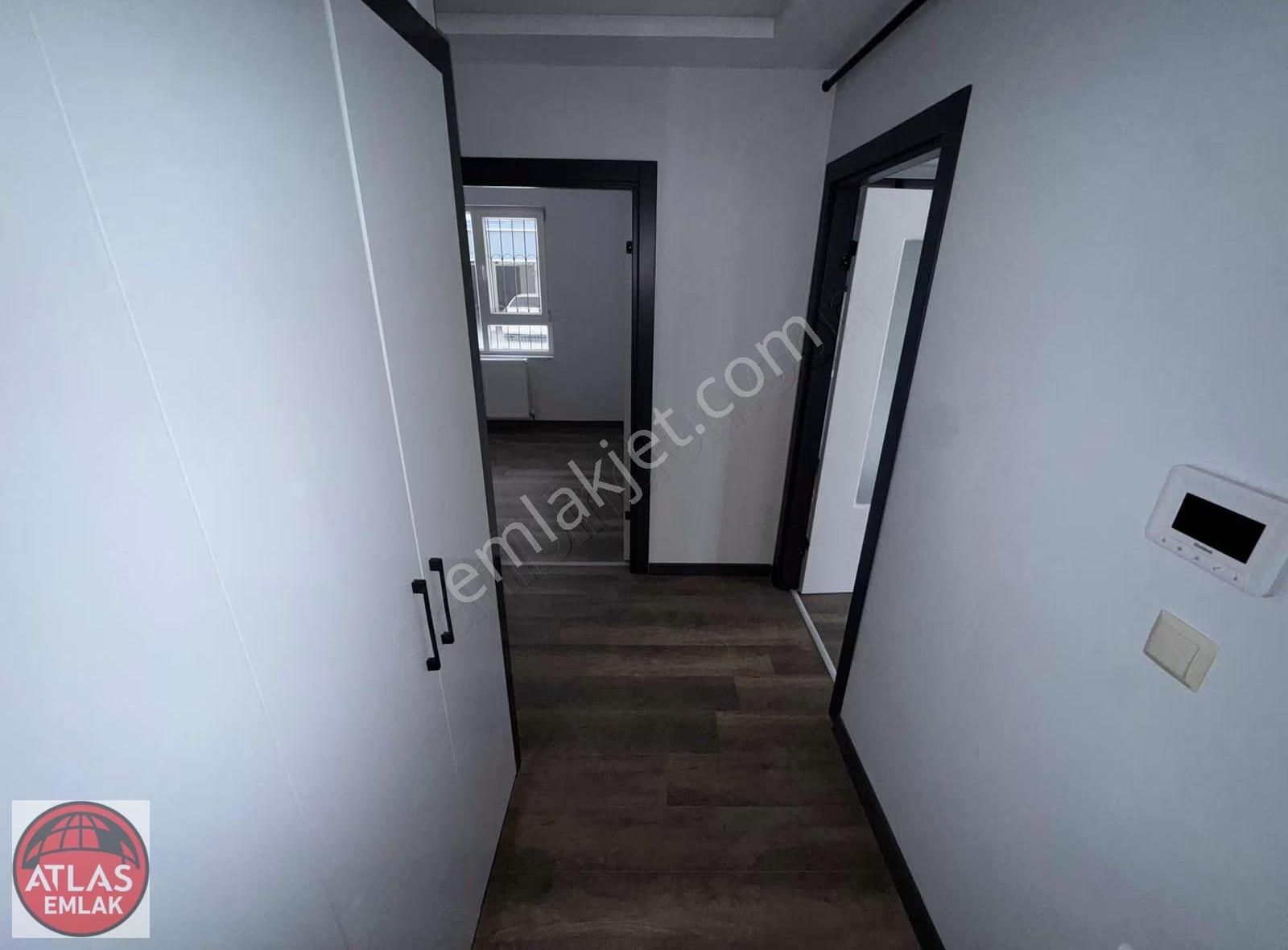 Atlas'tan Y.giriş Cam Balkon Amerikan Mutfak 2+1 Full Yapılı - Görsel 5