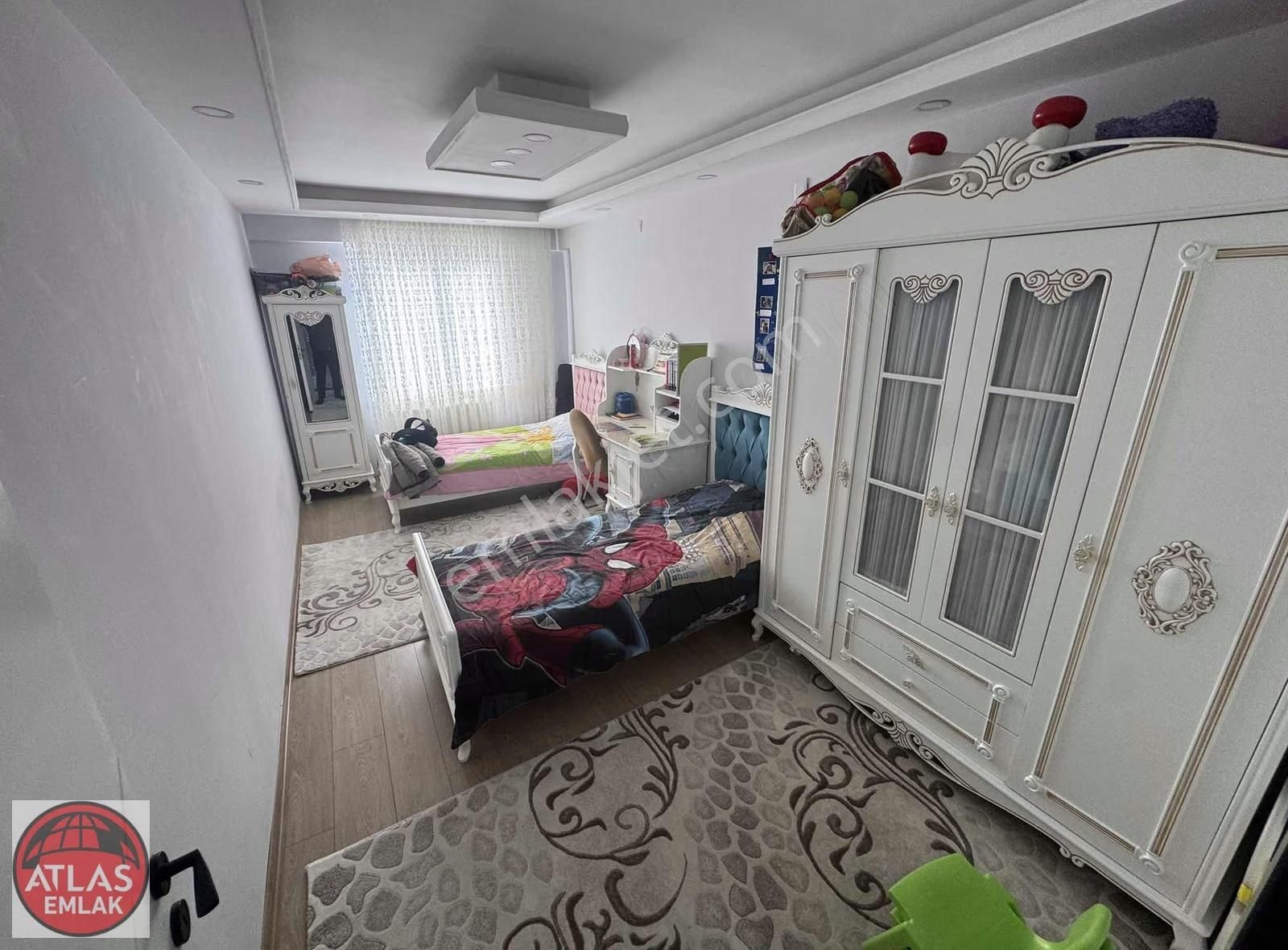 Atlas'tan Yeşiltepe Mh Full Yapılı 4+1 Ara Kat 166m2 Daire - Görsel 3