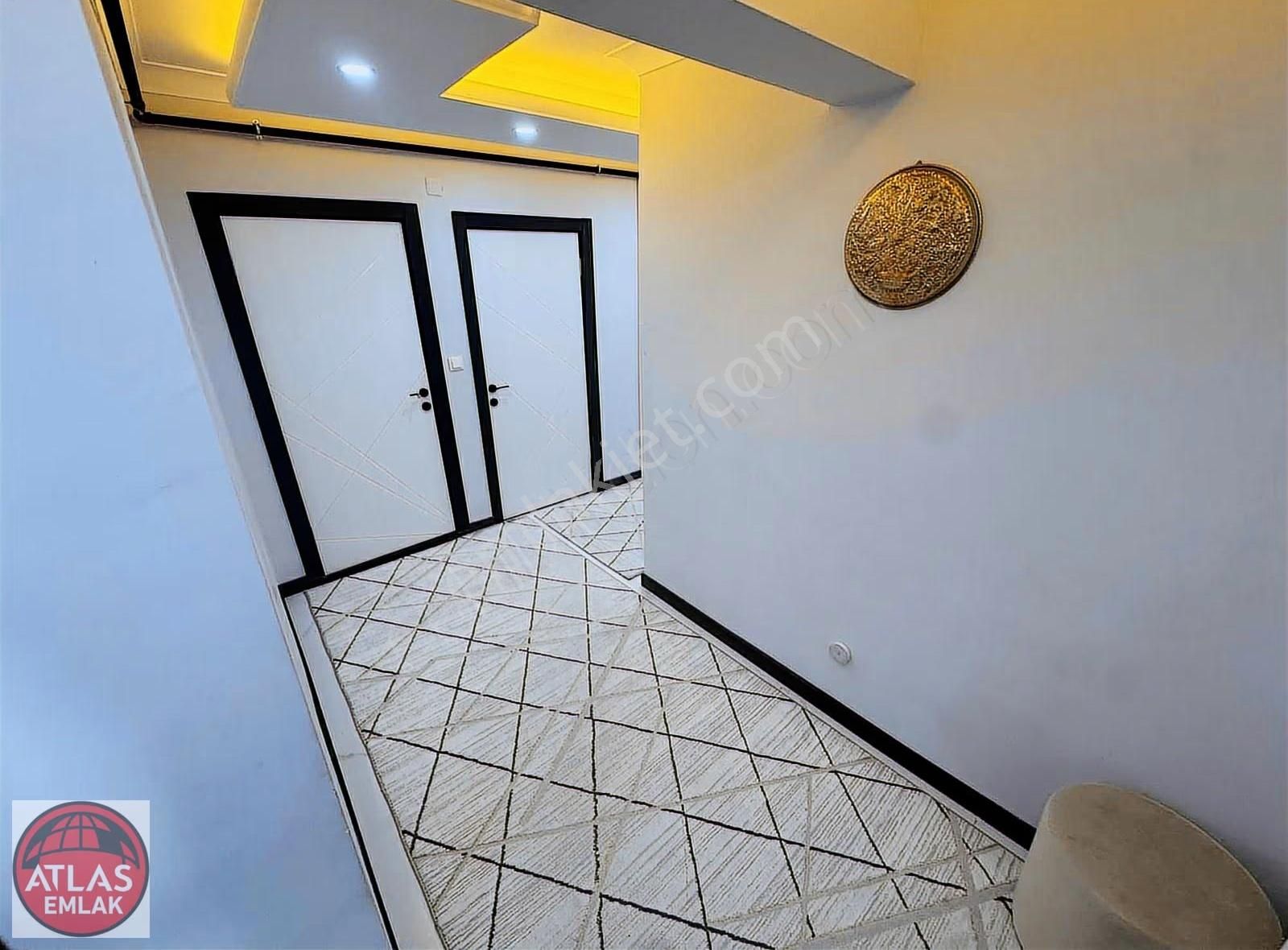 Atlas'tan Yeşiltepe Mh Full Yapılı 4+1 Ara Kat 166m2 Daire - Görsel 21
