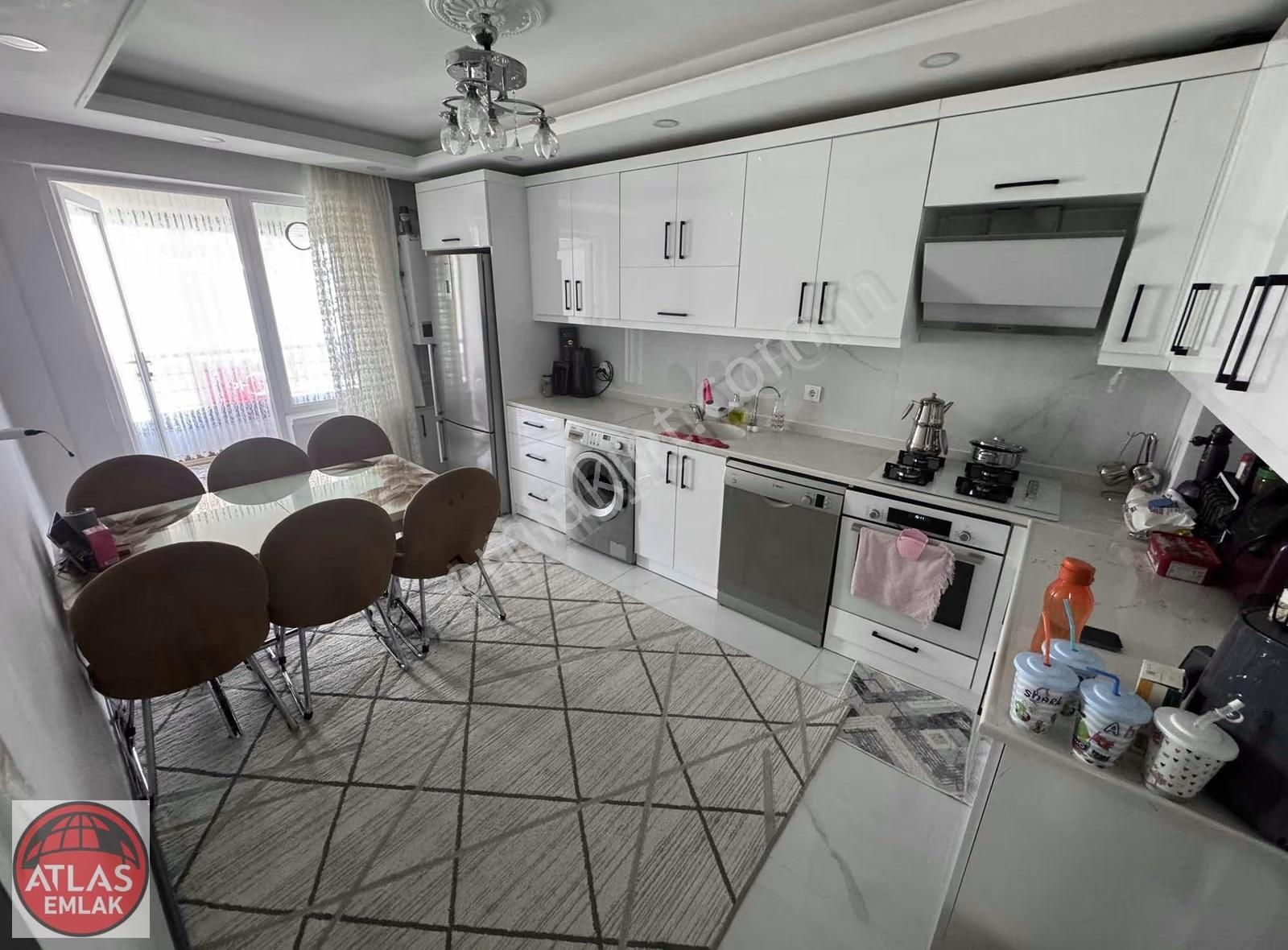 Atlas'tan Yeşiltepe Mh Full Yapılı 4+1 Ara Kat 166m2 Daire - Görsel 2