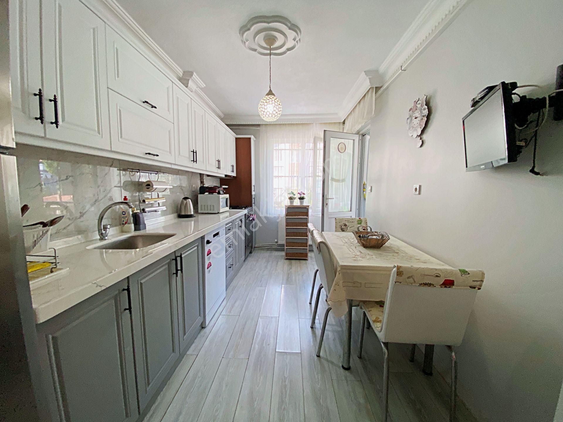 🌀yetki Gültaş Emlaktan Altınkumda Dr Sitesine Çok Yakın Satılık 3+1 Ayrı Mutfaklı Ön Cephe Daire - Görsel 3