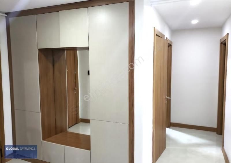 Globalden, Gold Lıfe Sitesinde Boş, E. Banyolu, Lüks 3+1 Daire - Görsel 4