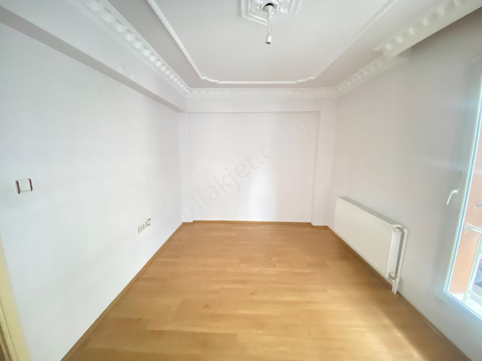 Turyap'tan Buca Çamlıkule Mah 105 M2 3+1 Köşe Balkonlu Daire - Görsel 5