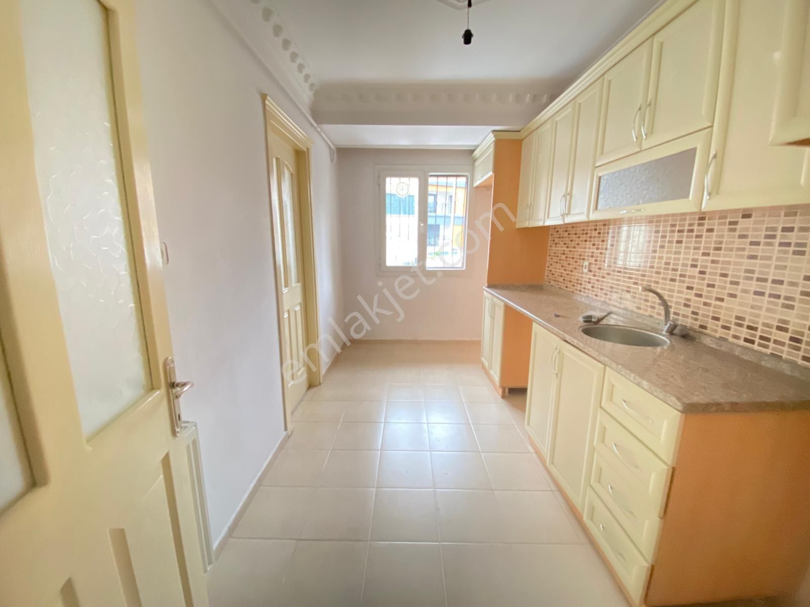 Turyap'tan Buca Çamlıkule Mah 105 M2 3+1 Köşe Balkonlu Daire - Görsel 13