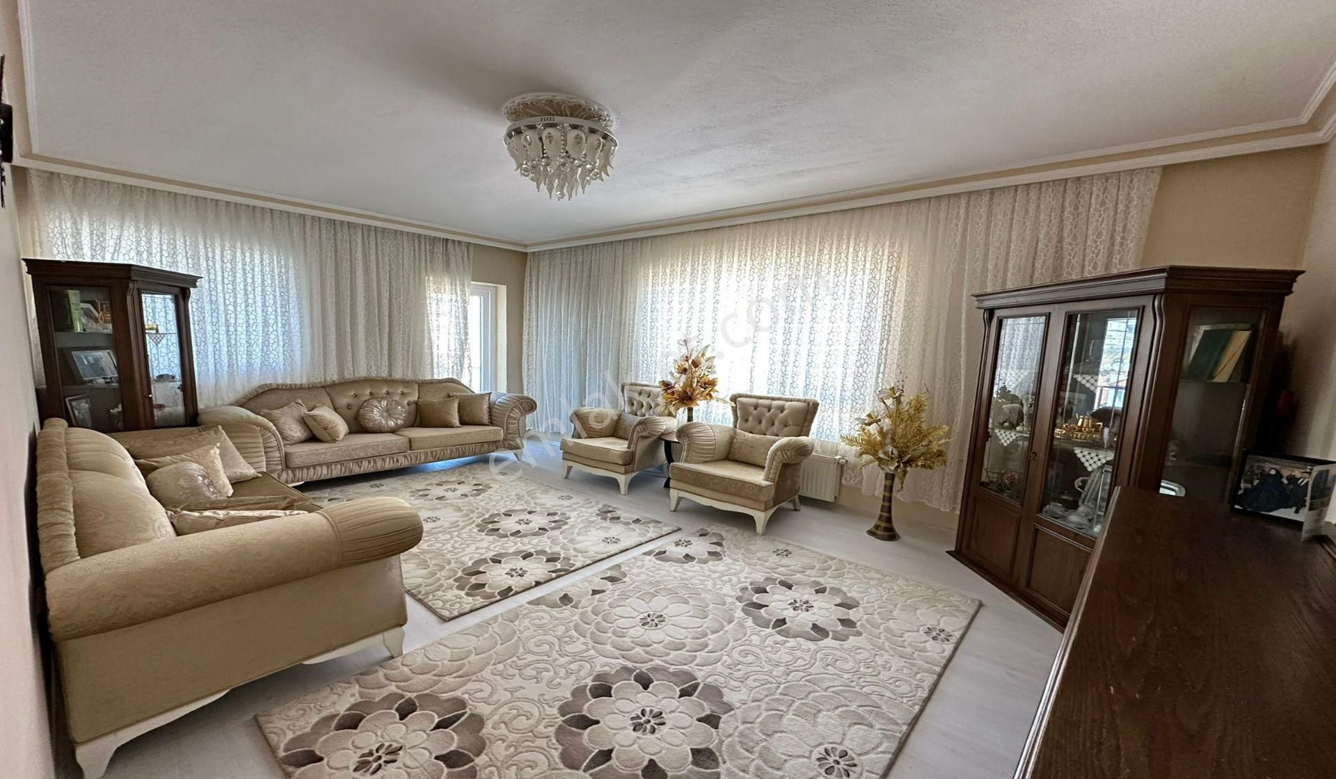 Osmangazide 3+1 Manzaralı Geniş Full Yapılı Kat Konumunda - Görsel 16