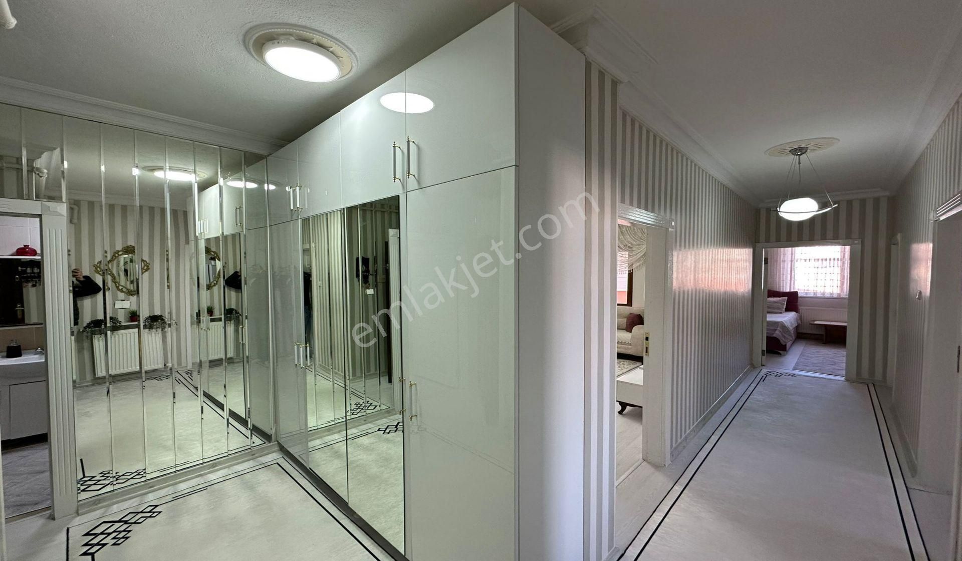 Osmangazide 3+1 Manzaralı Geniş Full Yapılı Kat Konumunda - Görsel 34