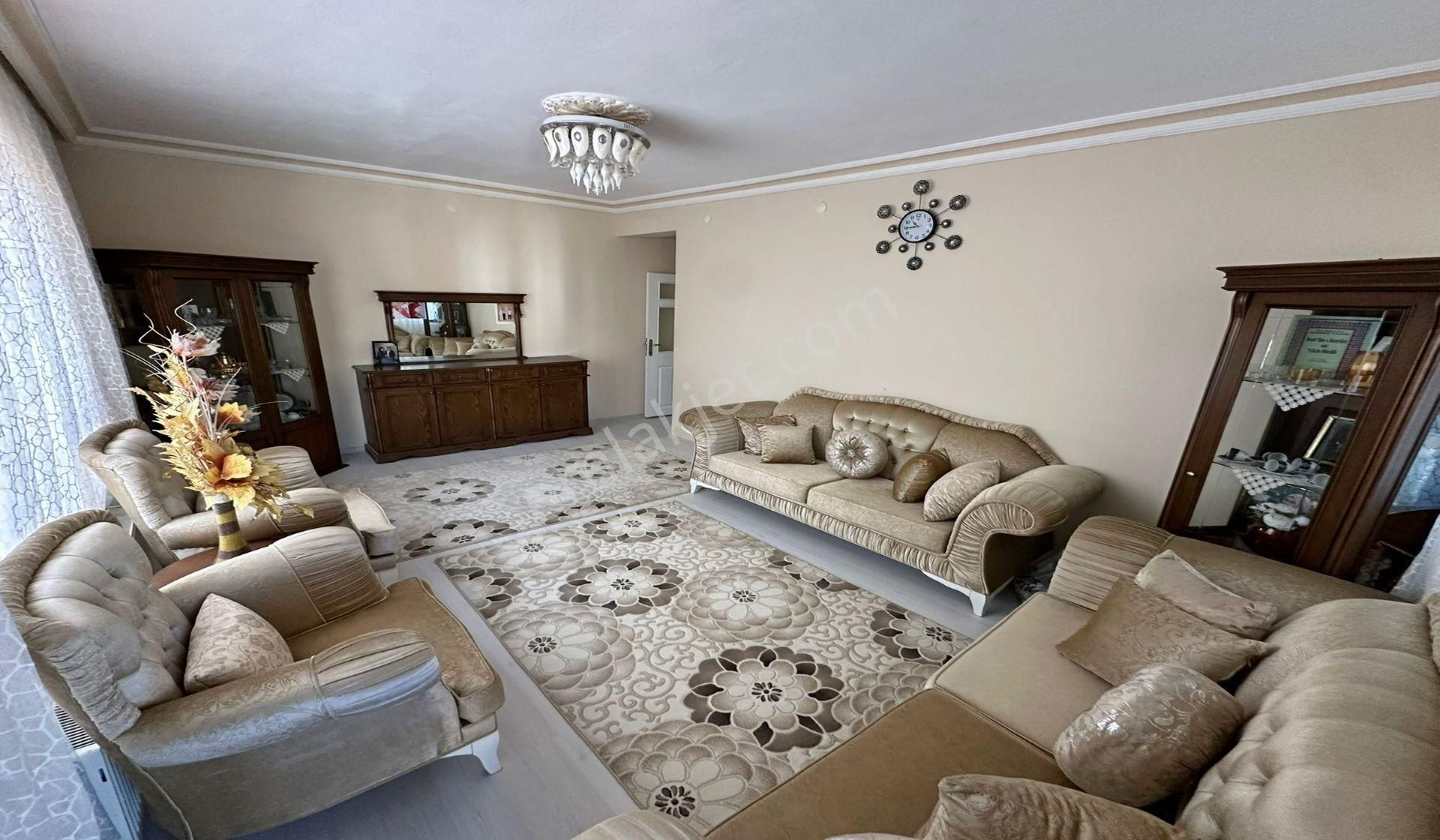 Osmangazide 3+1 Manzaralı Geniş Full Yapılı Kat Konumunda - Görsel 14