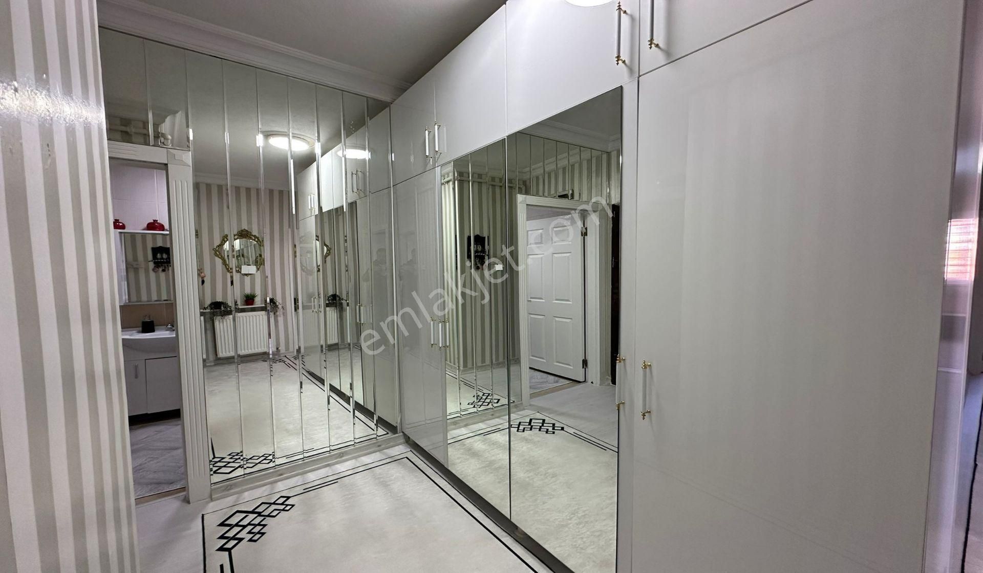 Osmangazide 3+1 Manzaralı Geniş Full Yapılı Kat Konumunda - Görsel 33