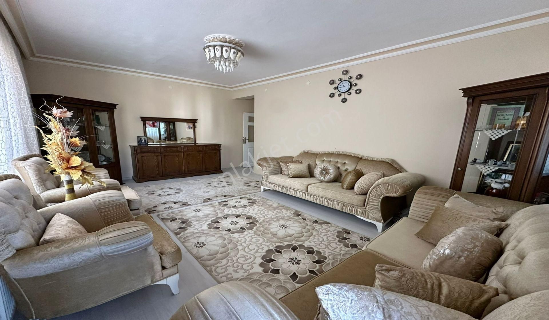 Osmangazide 3+1 Manzaralı Geniş Full Yapılı Kat Konumunda - Görsel 19