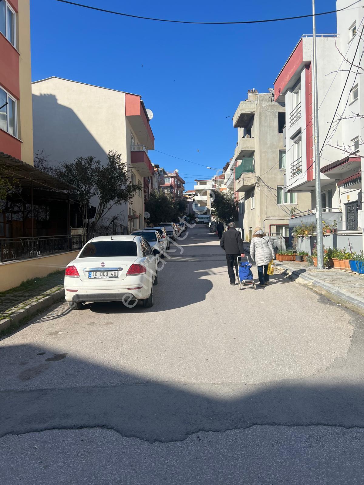 Satılık Komple Bina 3 Adet 2+1 Merkezi Konum - Görsel 4