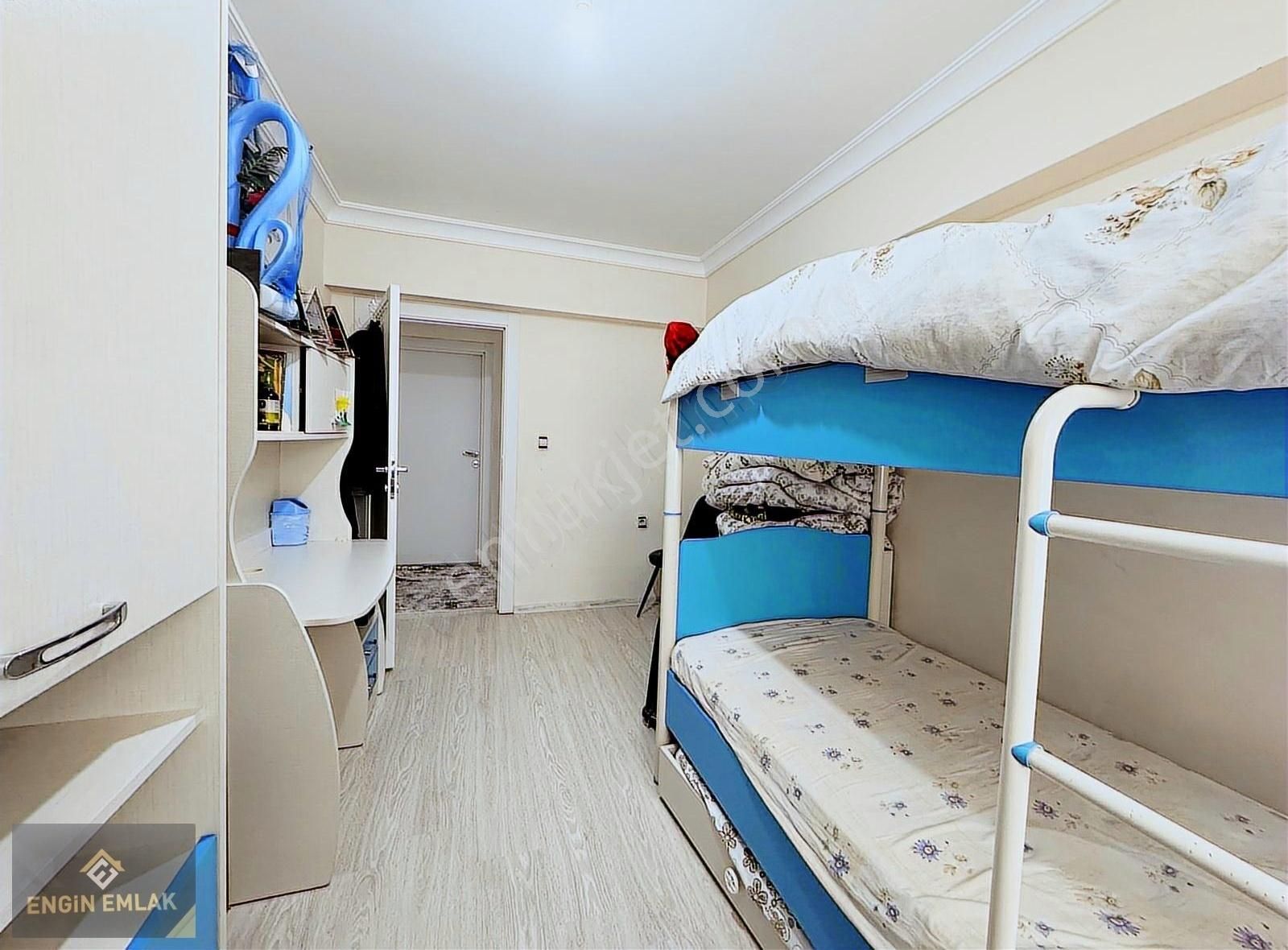 Engin Emlak'tan Altınova Mah. Ebeveyn Banyo'lu 3+1 Y. Giriş - Görsel 10