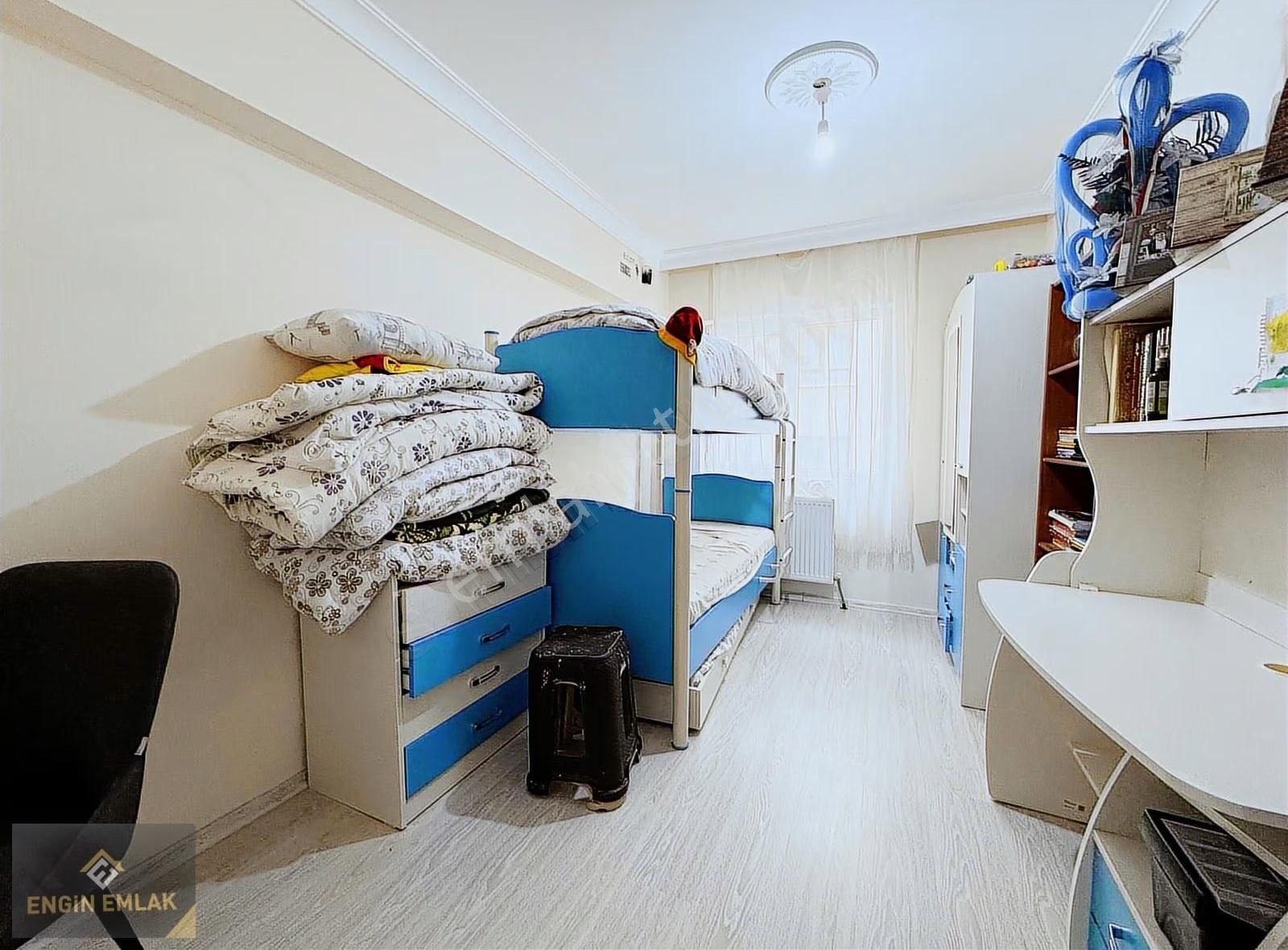 Engin Emlak'tan Altınova Mah. Ebeveyn Banyo'lu 3+1 Y. Giriş - Görsel 6