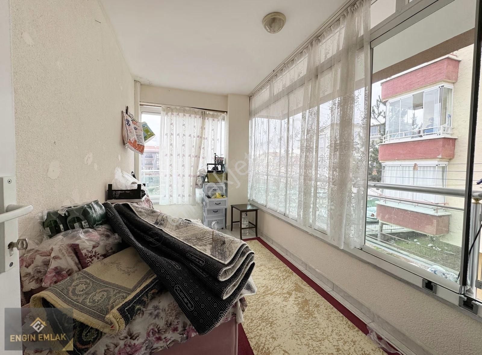 Engin Emlak'tan Altınova Mah. Ebeveyn Banyo'lu 3+1 Y. Giriş - Görsel 32