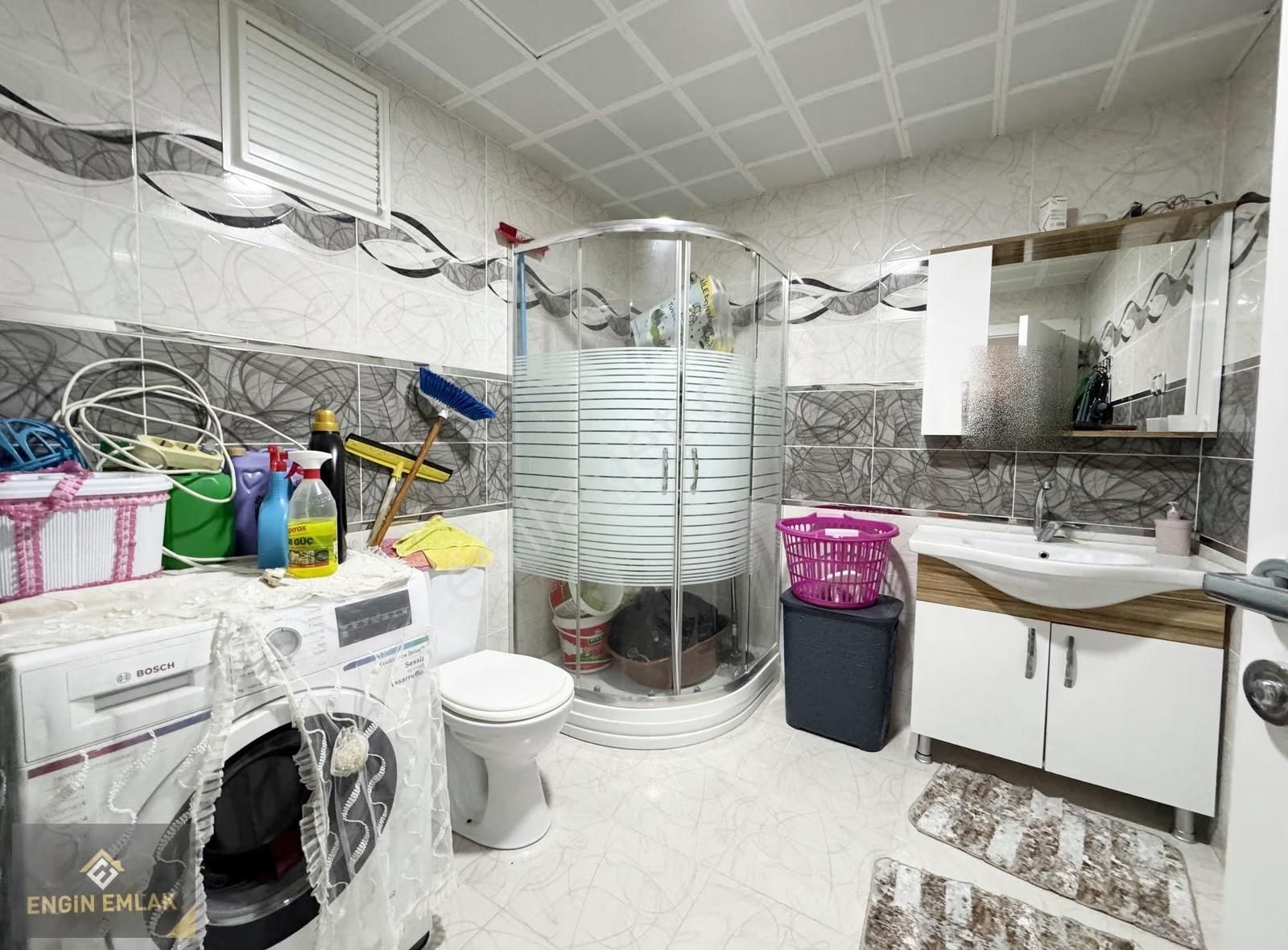 Engin Emlak'tan Altınova Mah. Ebeveyn Banyo'lu 3+1 Y. Giriş - Görsel 12