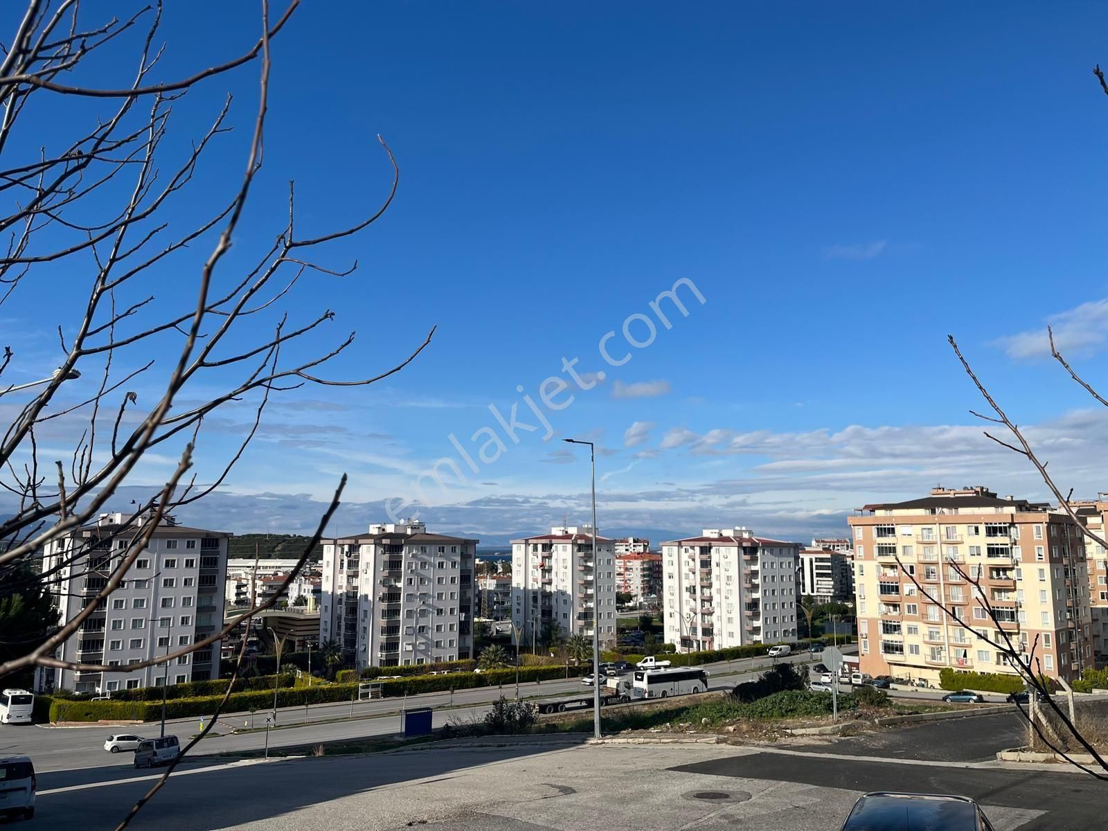 Sarı Konutlarda 2+1 Kiralık Daire