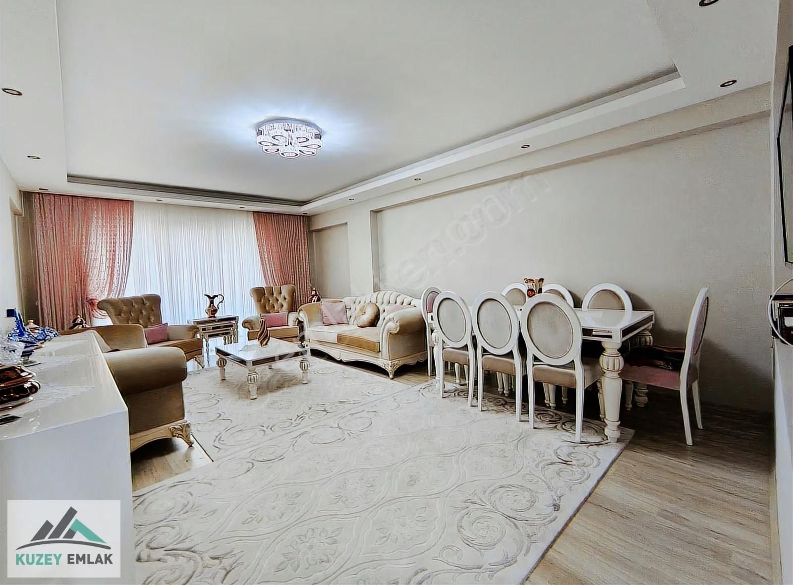 Kuzey Emlak'tan Güneşevlerin Merkezinde Geniş Süper Lüks 4+1 - Görsel 6