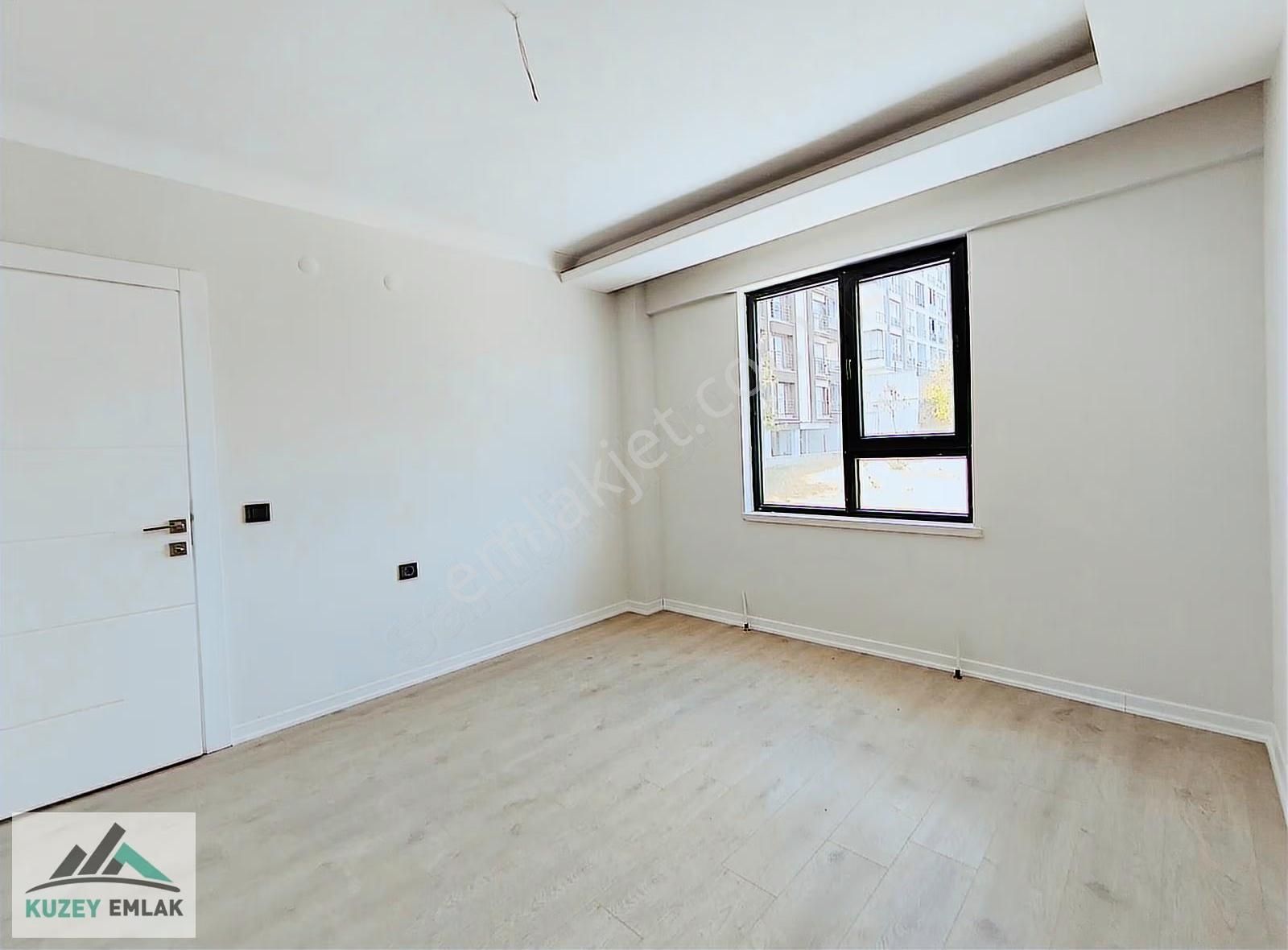 Kuzey Emlak'tan Cadde Üzeri Lüks Modern Geniş 3+1 Daire - Görsel 6