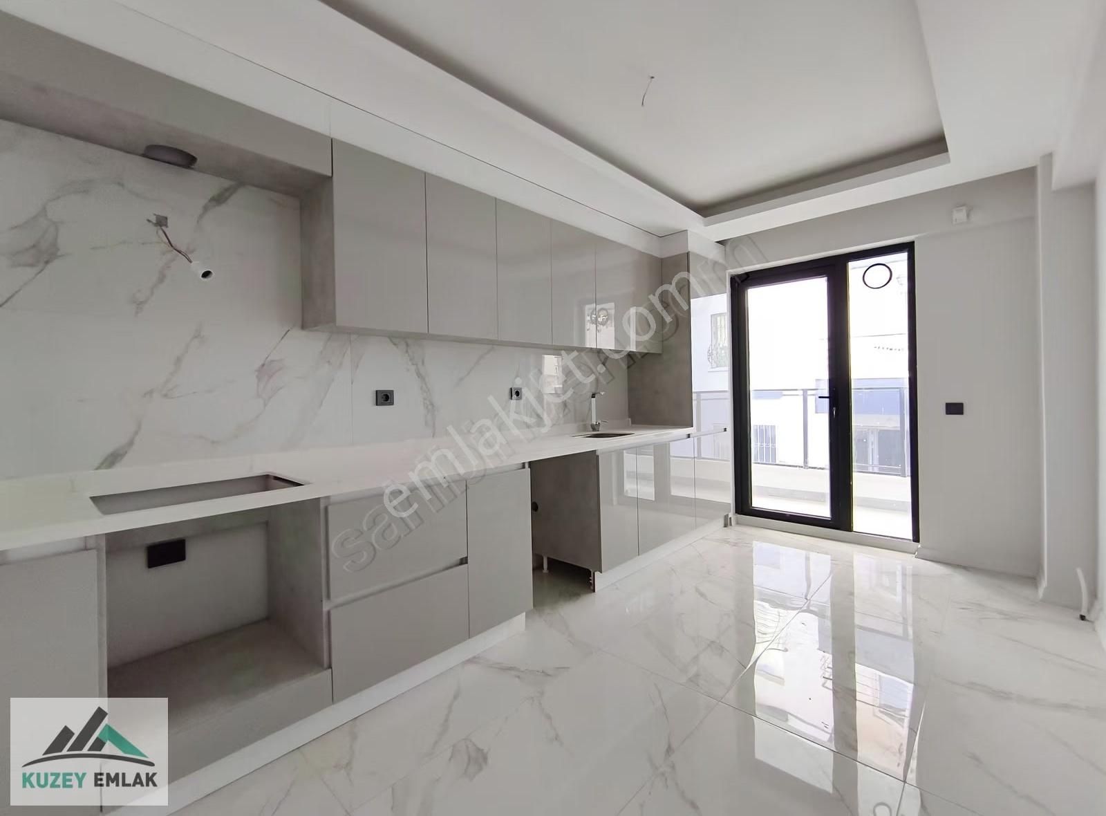 Kuzey Emlak'tan Cadde Üzeri Lüks Modern Geniş 3+1 Daire