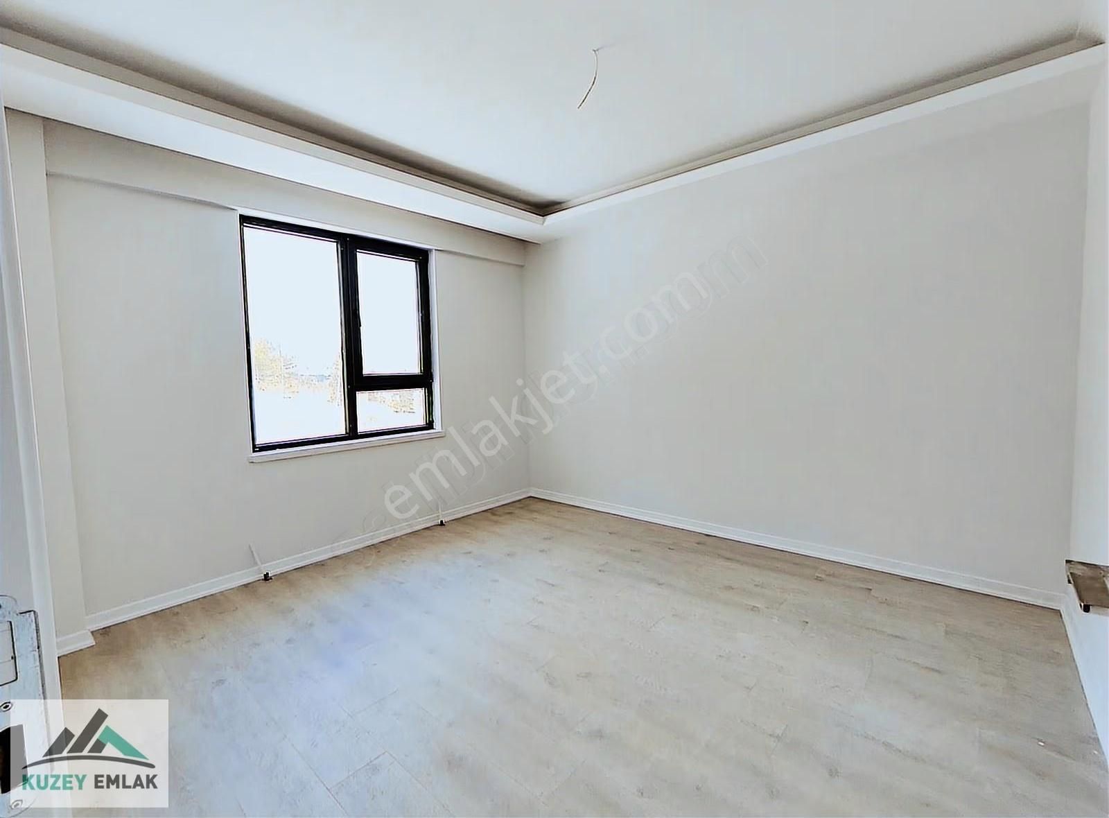 Kuzey Emlak'tan Cadde Üzeri Lüks Modern Geniş 3+1 Daire - Görsel 8