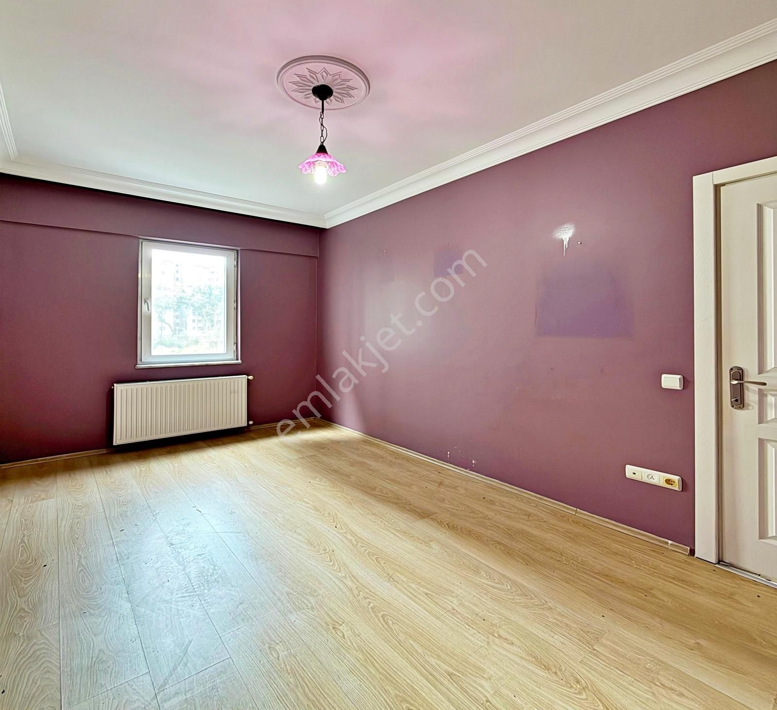 Barış Mahallesinde 2008 Yapımı Boş 3+1 Acil Satılık Daire - Görsel 3