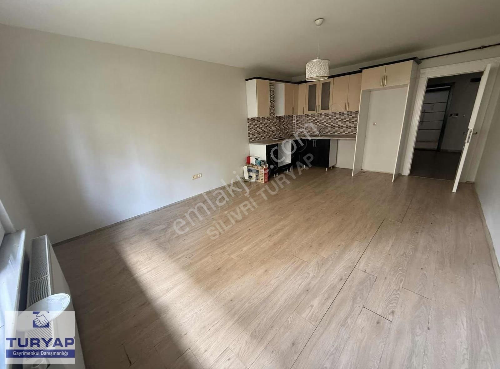 Simge Ken Konaklarında Satılık 1+1 Giriş Kat Daire - Görsel 2