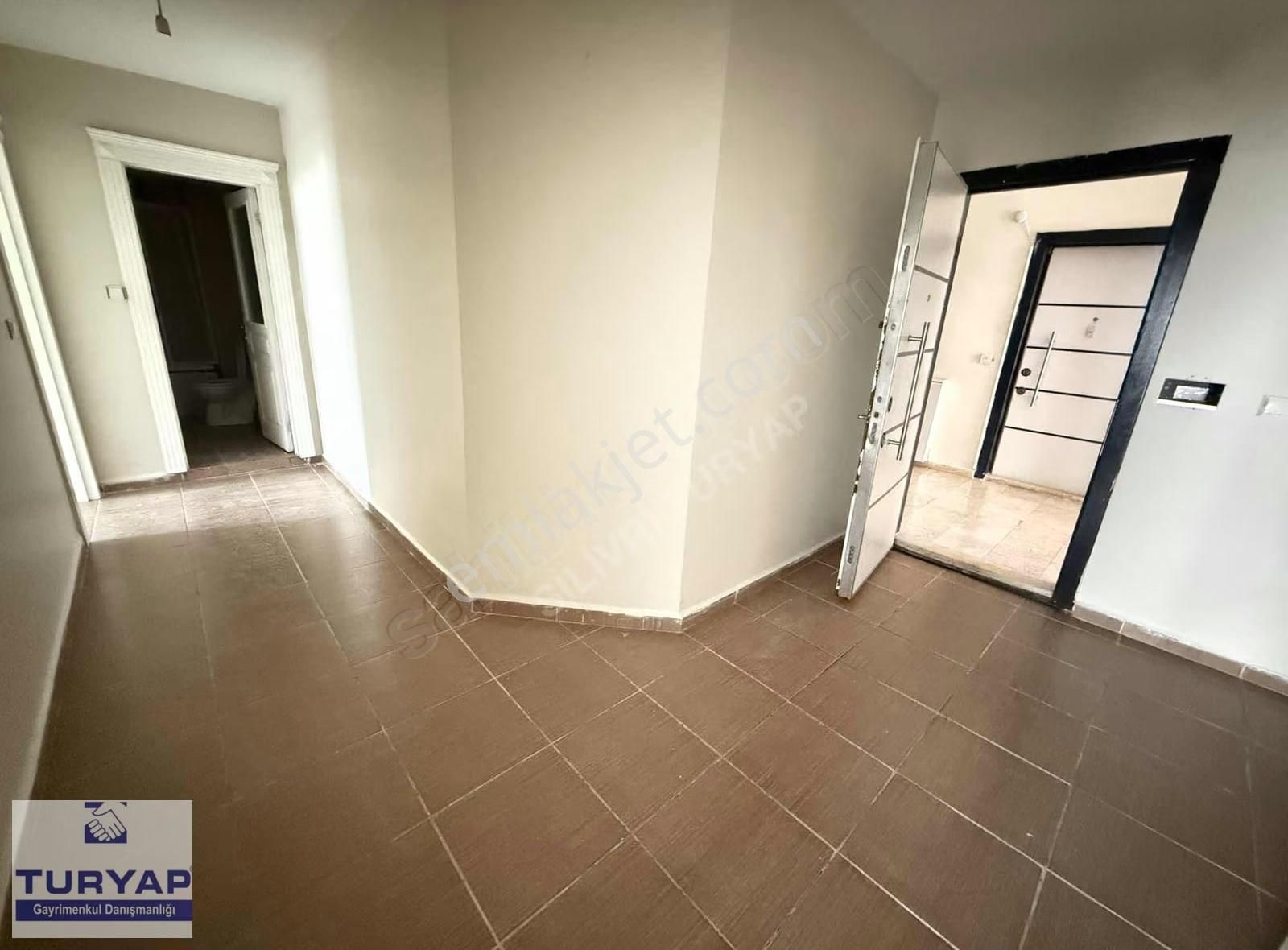 Simge Ken Konaklarında Satılık 1+1 Giriş Kat Daire - Görsel 5