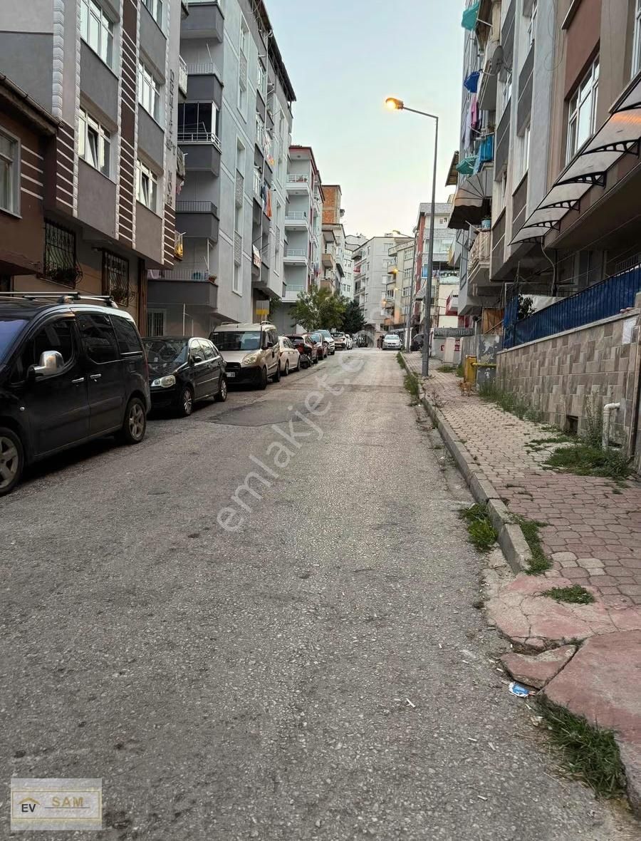 Bahçelievler'de Satılık 2+1 Müstakil Girişli - Görsel 15