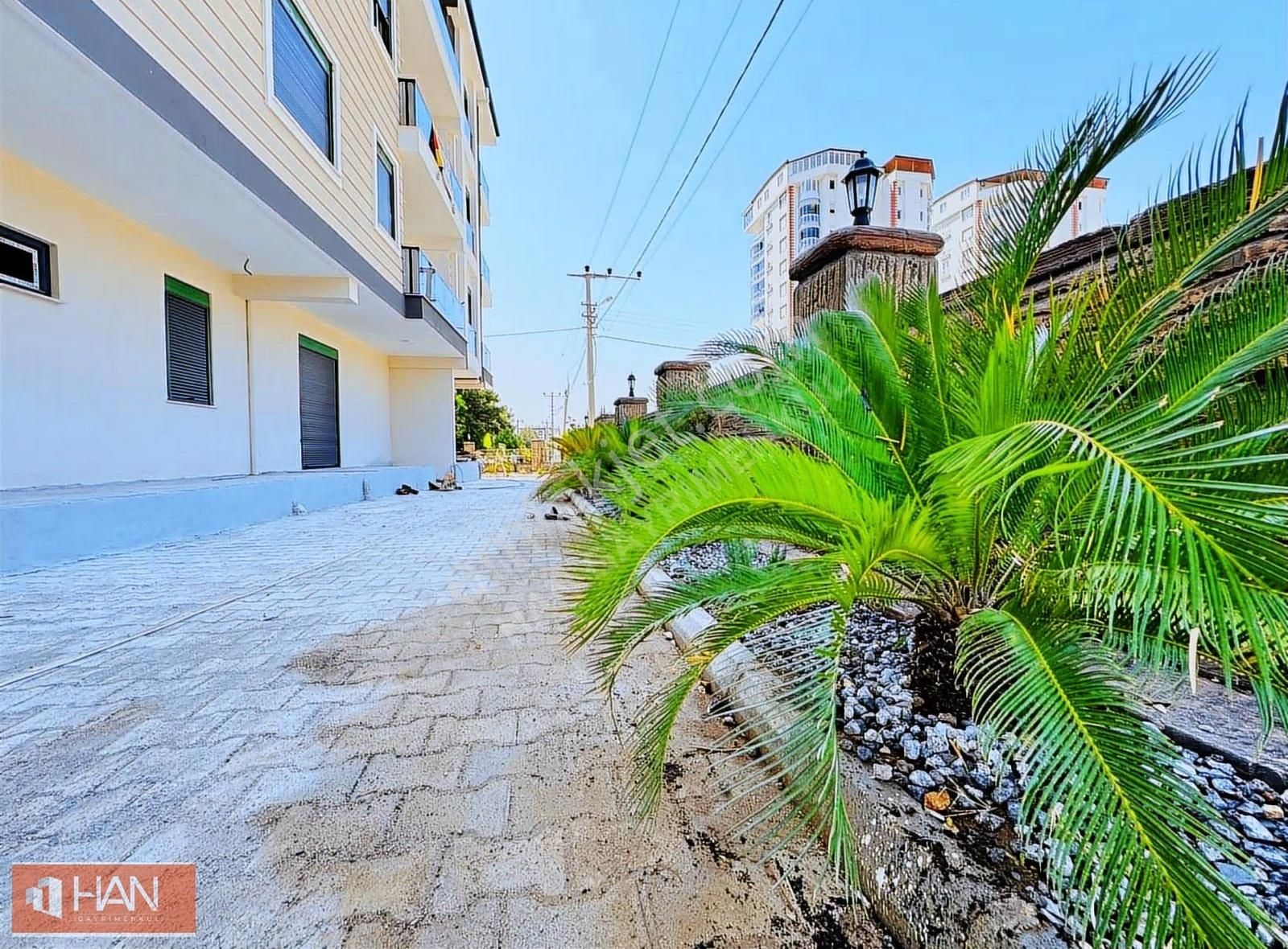 Varsak Aktoprak'ta Tramvay Yakını Havuzlu Arakat 2+1 Daire - Görsel 16