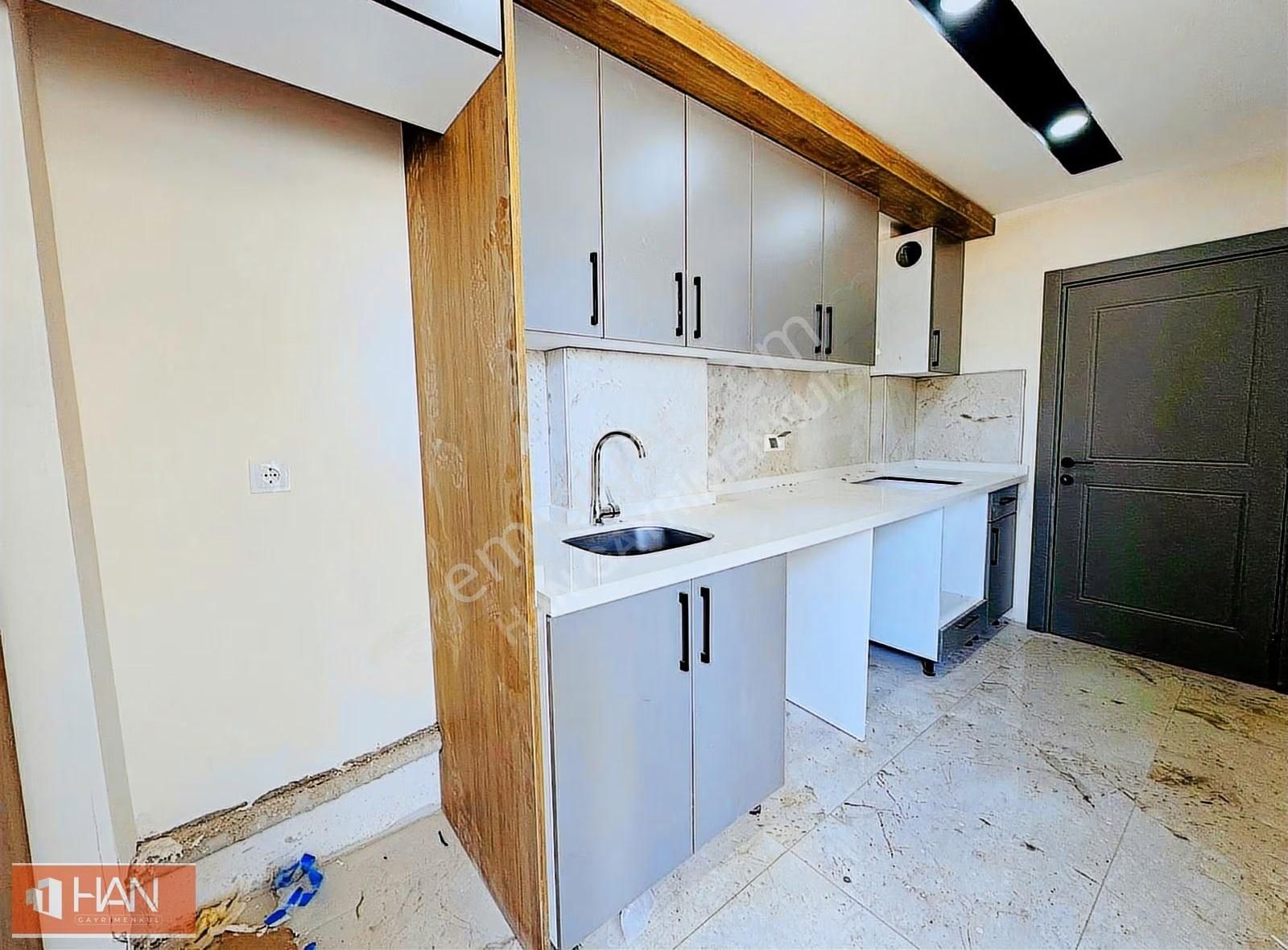 Varsak Aktoprak'ta Tramvay Yakını Havuzlu Arakat 2+1 Daire - Görsel 25