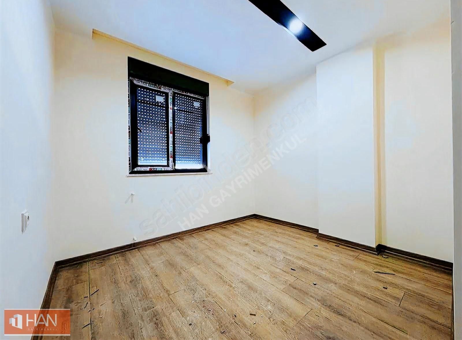 Varsak Aktoprak'ta Tramvay Yakını Havuzlu Arakat 2+1 Daire - Görsel 11