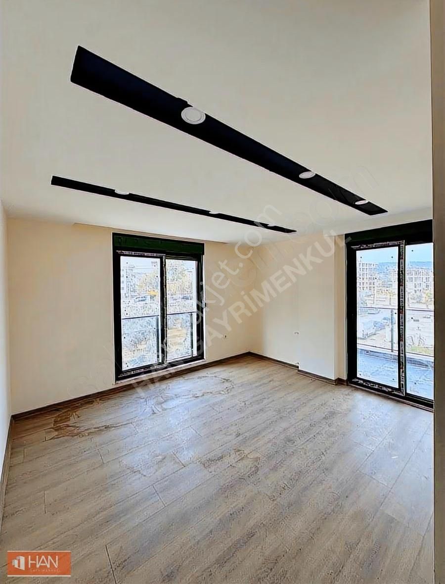 Varsak Aktoprak'ta Tramvay Yakını Havuzlu Arakat 2+1 Daire - Görsel 27