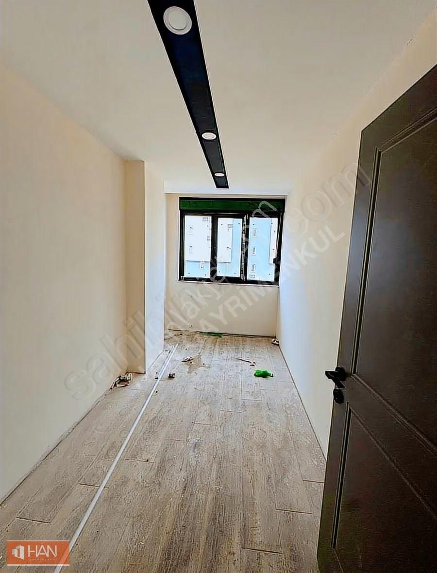 Varsak Aktoprak'ta Tramvay Yakını Havuzlu Arakat 2+1 Daire - Görsel 32