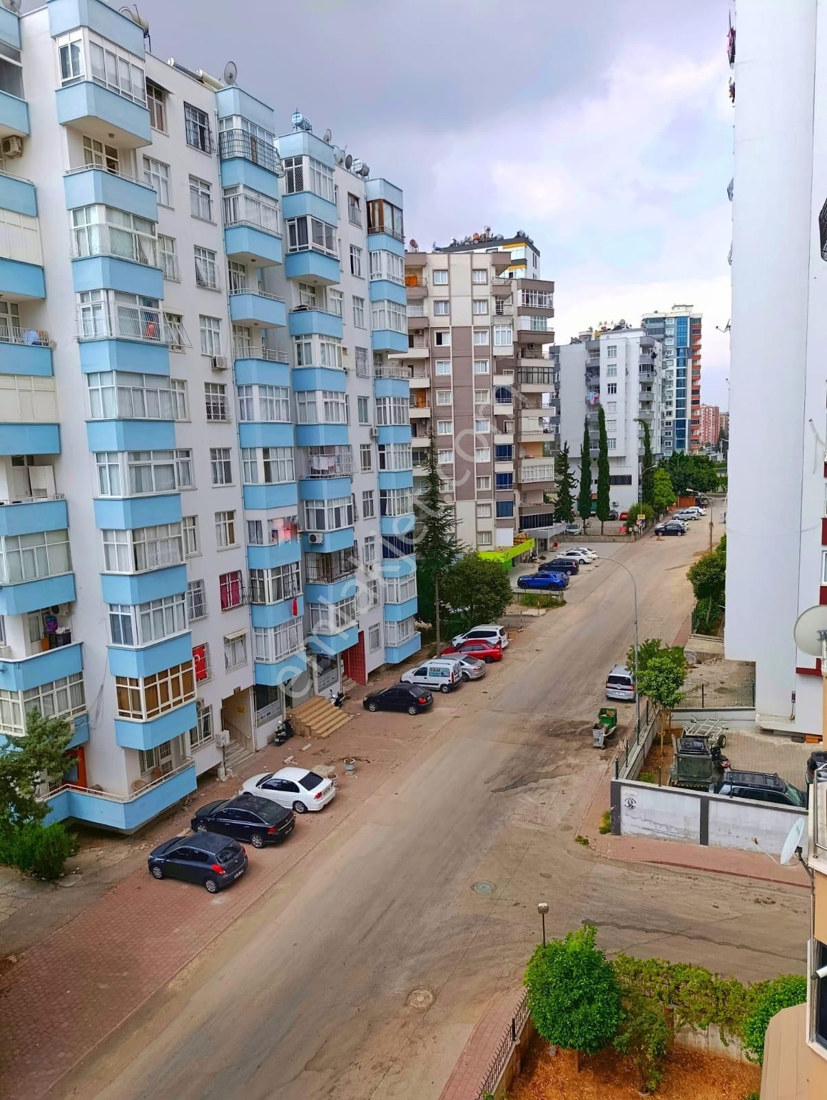 3+1yurt 9-4katı Dgaz 200m2 Site İçinde Kiler Kap.mutfak Cam Balkon D.şebeke Hasarsız Kgd Cephe - Görsel 13