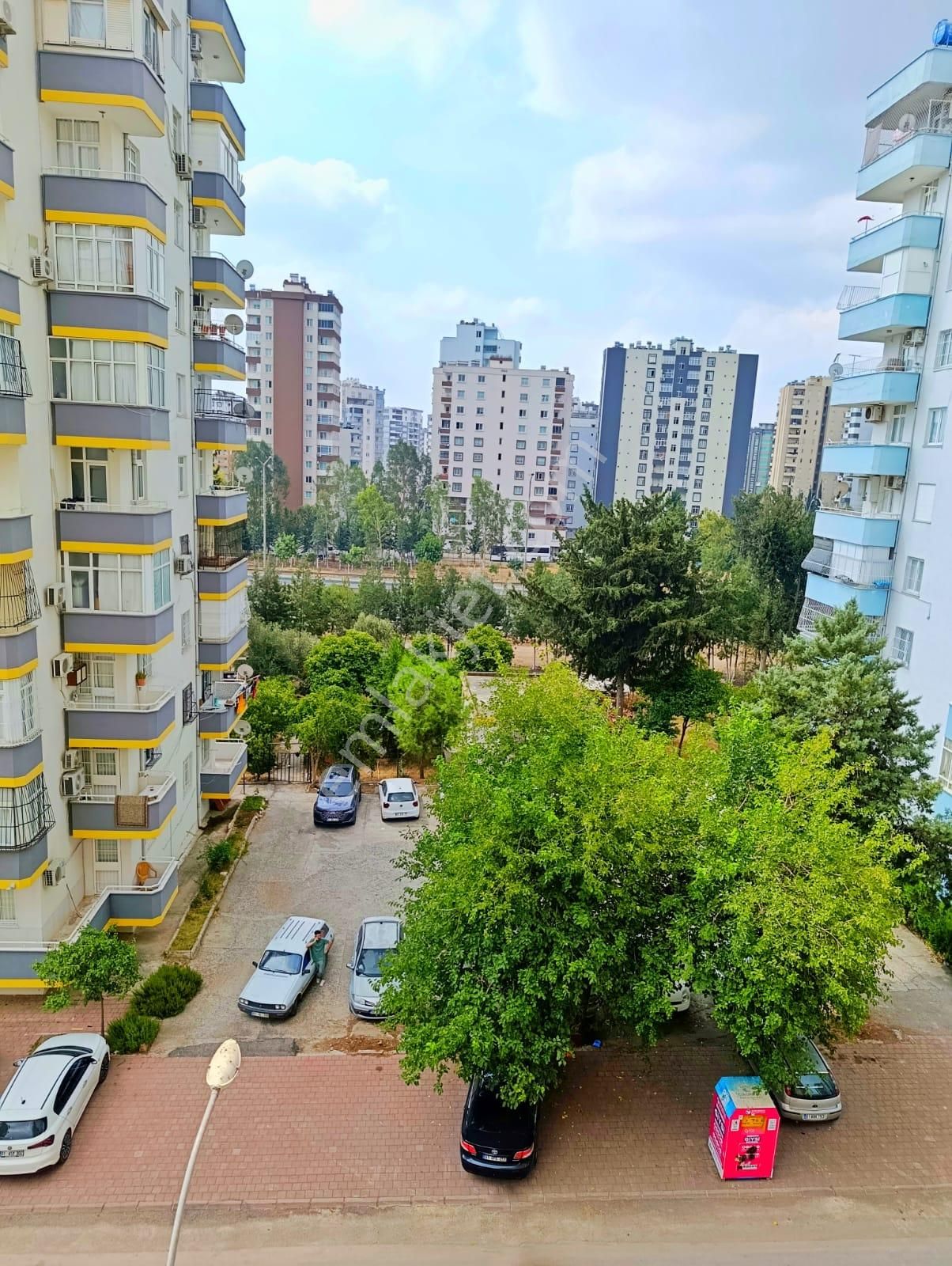 3+1yurt 9-4katı Dgaz 200m2 Site İçinde Kiler Kap.mutfak Cam Balkon D.şebeke Hasarsız Kgd Cephe - Görsel 20