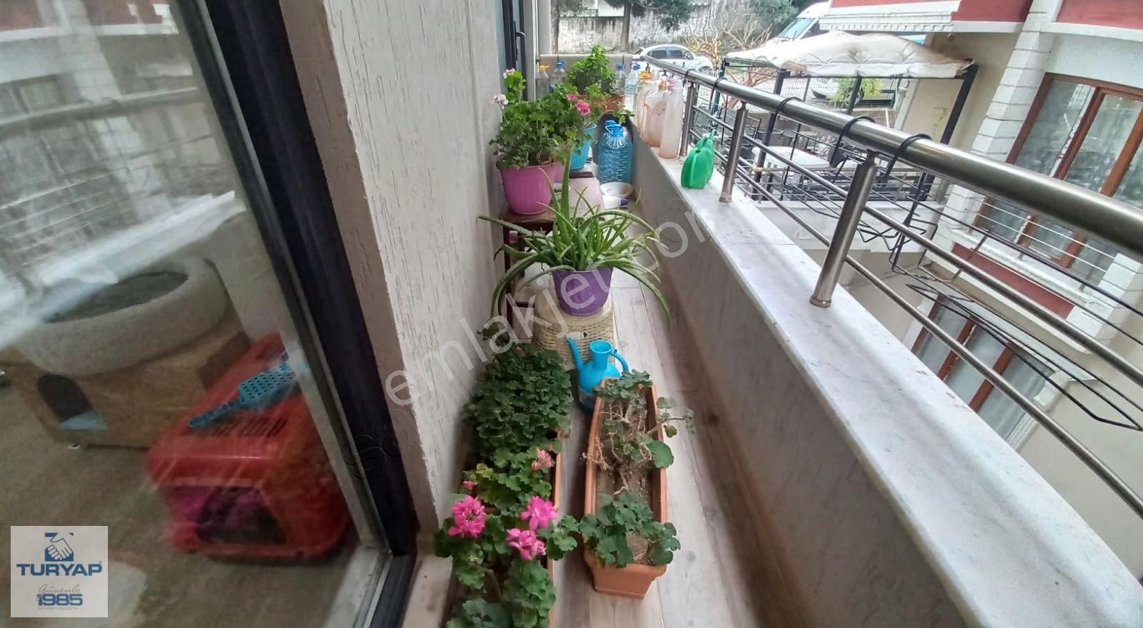 Çınarcık Çamlık'ta Çok Geniş Satılık Dubleks - Görsel 12