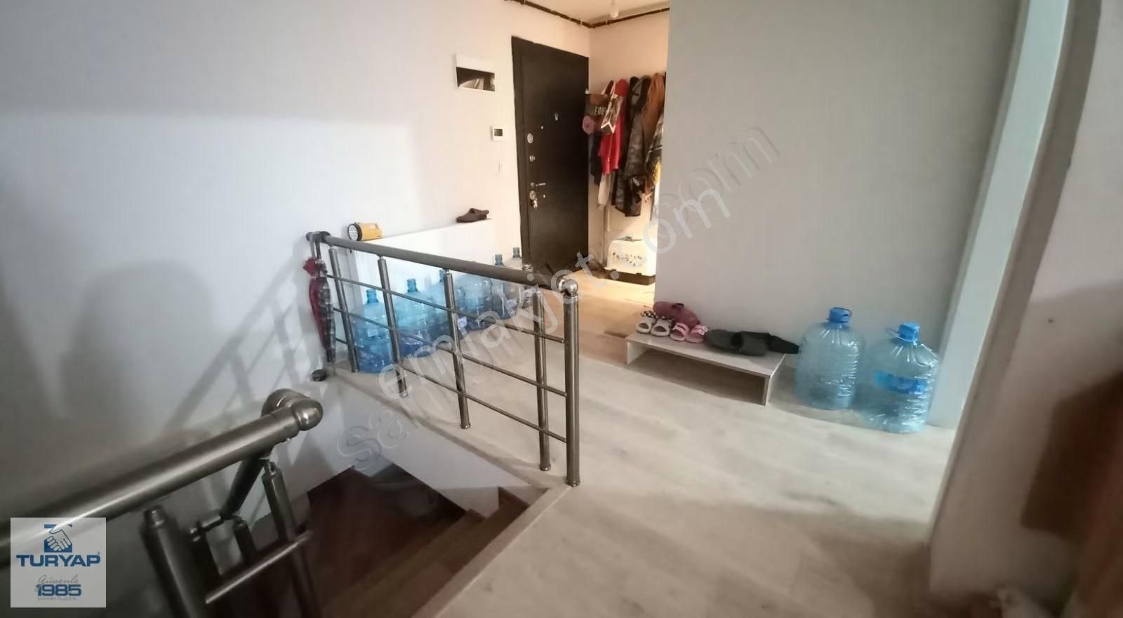 Çınarcık Çamlık'ta Çok Geniş Satılık Dubleks - Görsel 3