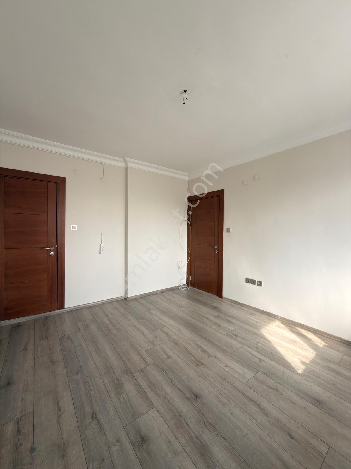 Barış Mahallesinde Site İçi 5+2 Kiralık Dubleks Daire - Görsel 9