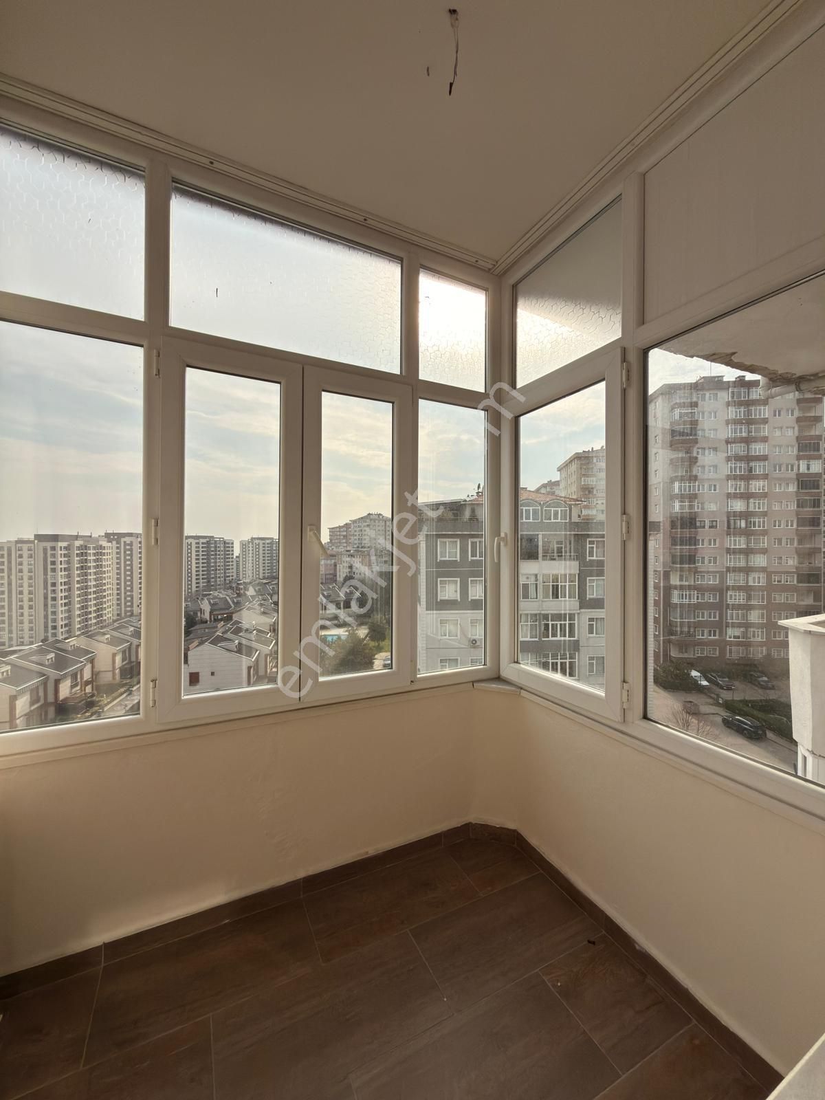 Barış Mahallesinde Site İçi 5+2 Kiralık Dubleks Daire - Görsel 6